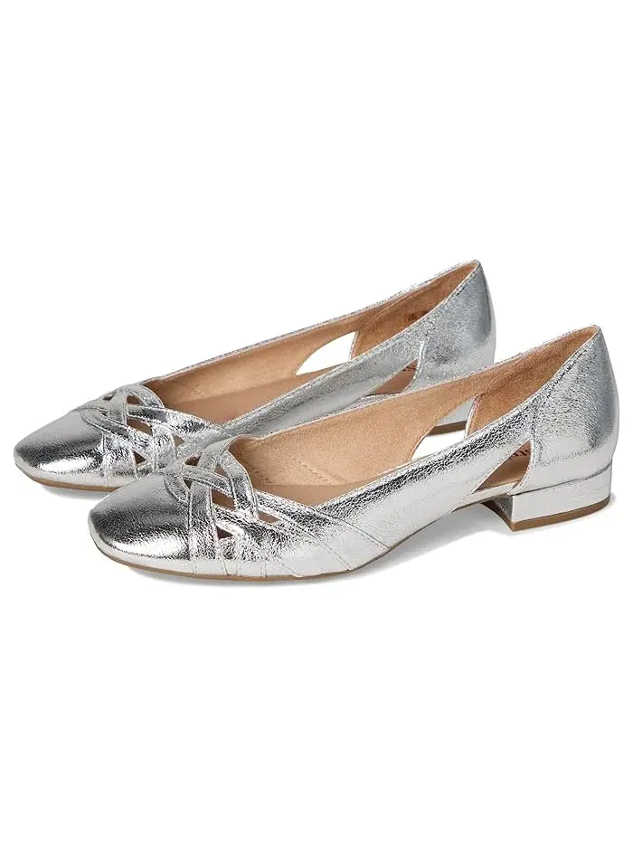 Балетки кожаные Carmen Ballet Flats LifeStride — изображение 1 из 4, серебряный