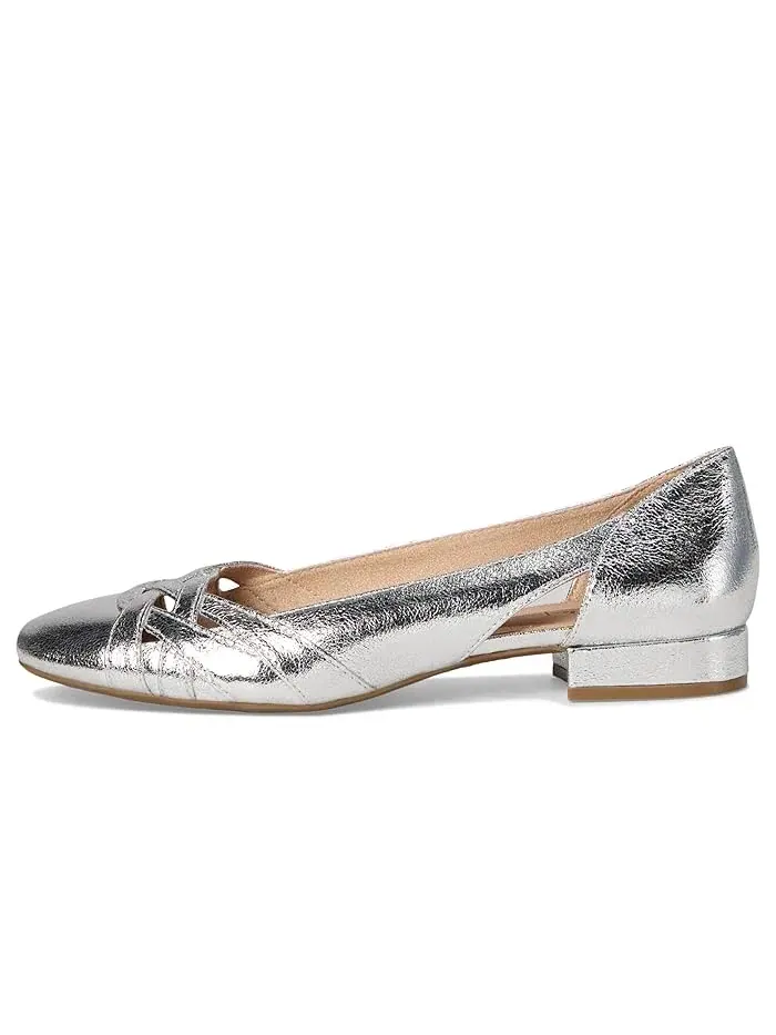 Балетки кожаные Carmen Ballet Flats LifeStride — изображение 4 из 4, серебряный