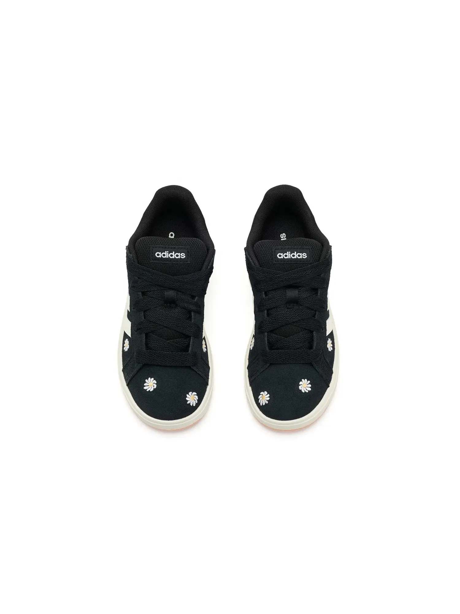 Кроссовки Grand Court 00s (для маленьких и больших детей) Adidas Kids — изображение 2 из 4, черный/белый