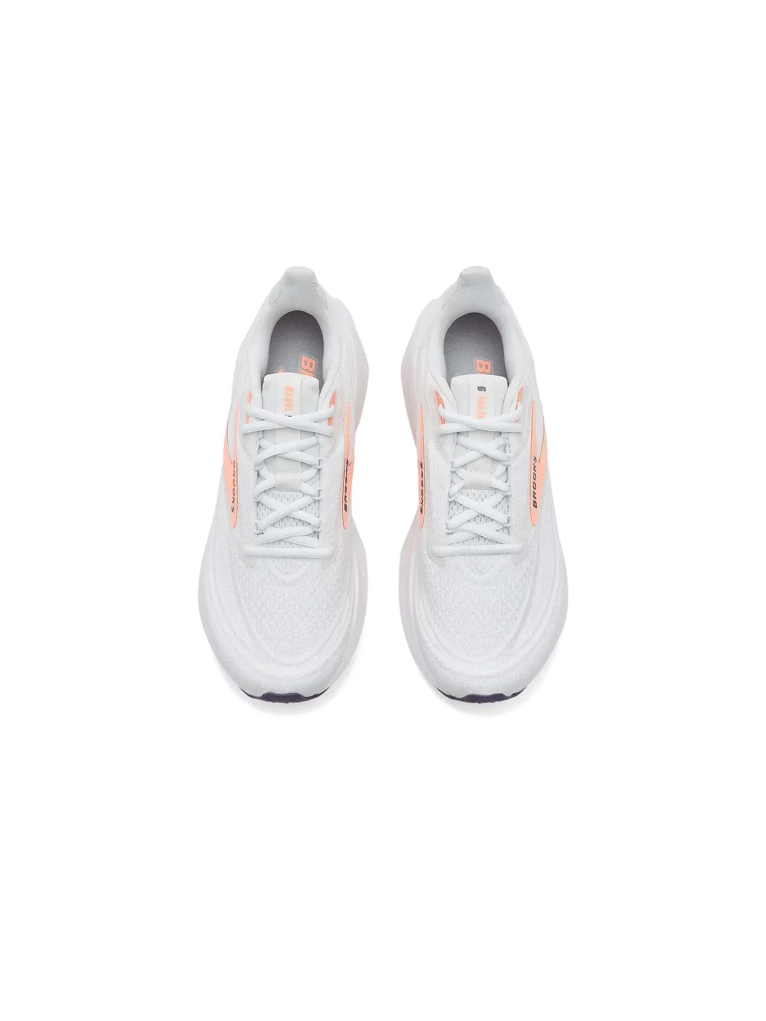 Кроссовки Revel 9 Brooks — изображение 2 из 4, белый//фиолетовый