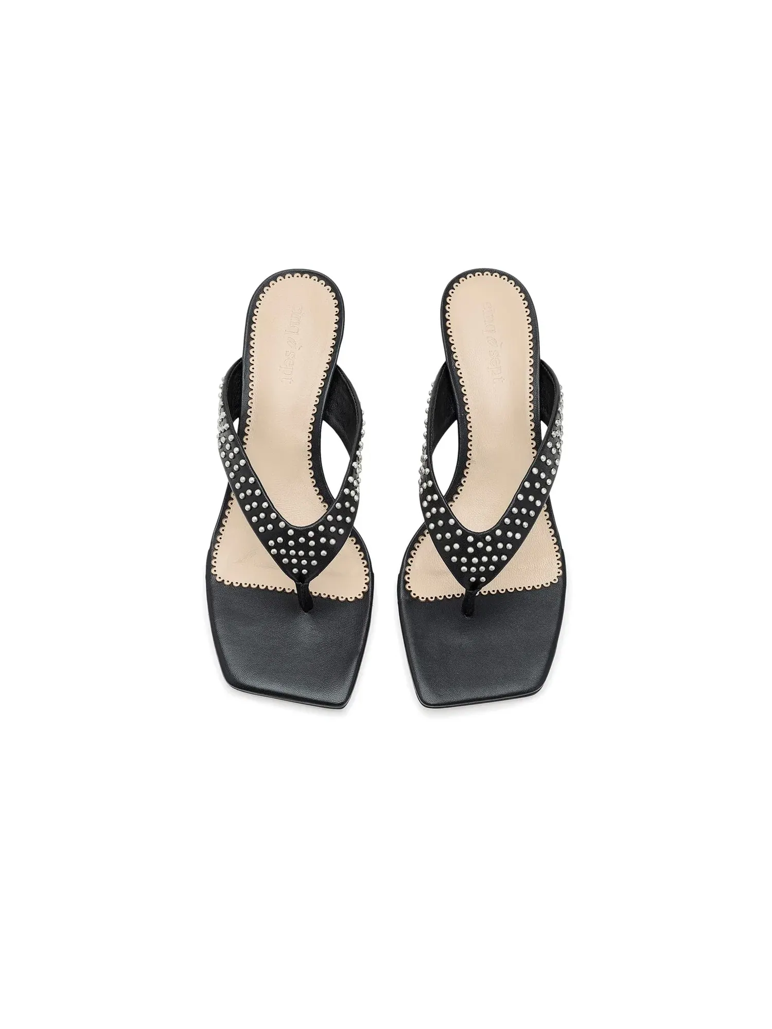 Туфли на низком каблуке Frankie Studded Leather Kitten Heel Cinq À Sept — изображение 2 из 4, черный/серебристый