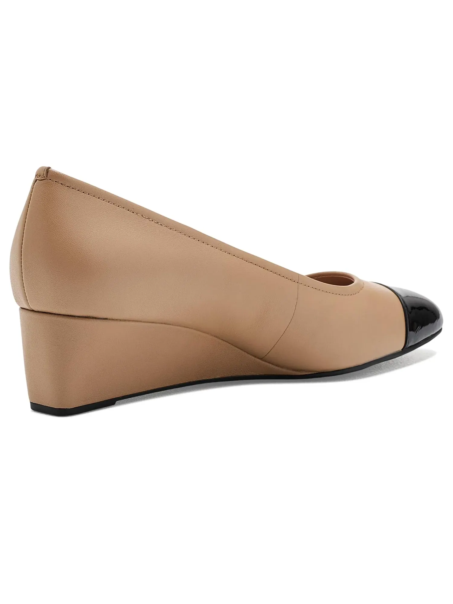 Туфли на каблуке-танкетке Go-To Malta Wedges Pumps Cole Haan — изображение 3 из 4, песочный/черный
