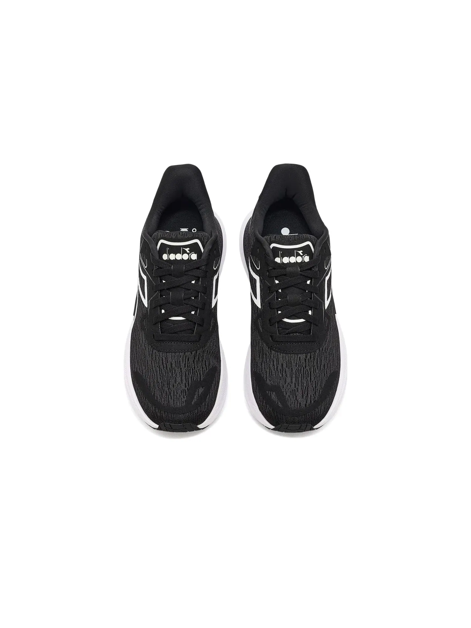 Кроссовки Nucleo 2 Diadora — изображение 2 из 4, черный/белый