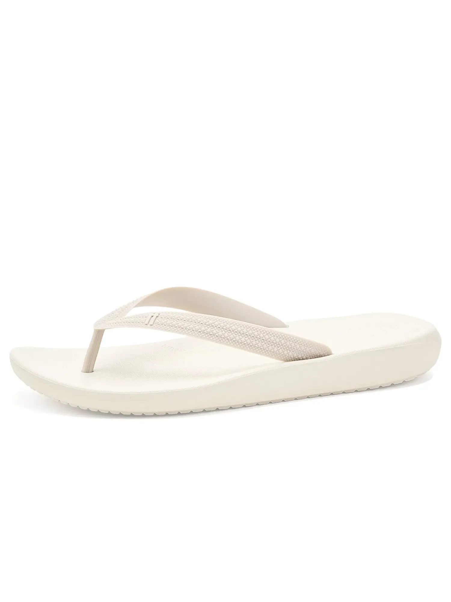 Шлепанцы с текстурными ремешками Iqushion Textured-Strap Flip-Flops Fitflop — изображение 1 из 4, бледный серый/бежевый