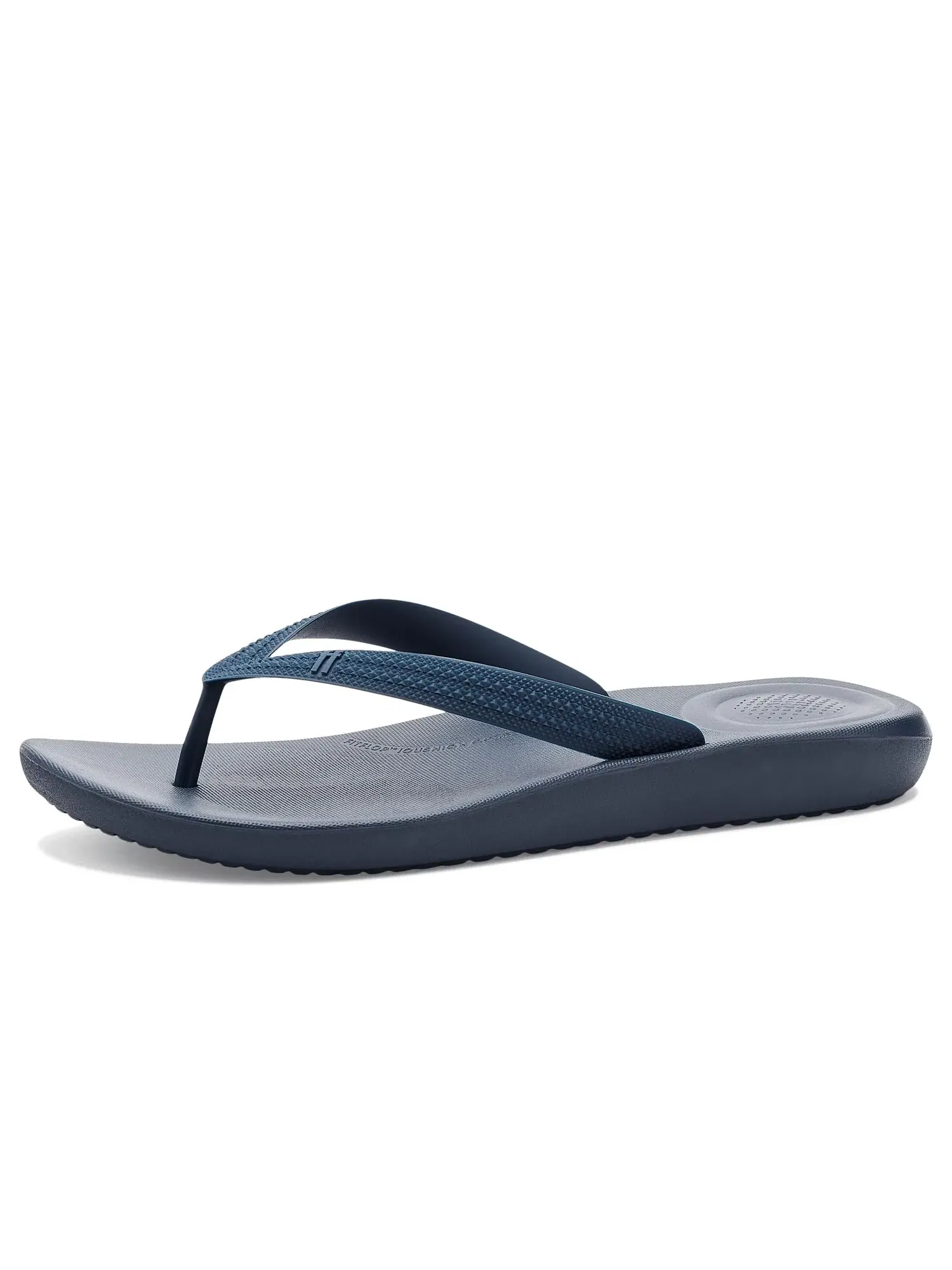 Шлепанцы с текстурными ремешками Iqushion Textured-Strap Flip-Flops Fitflop — изображение 1 из 4, темно-синий