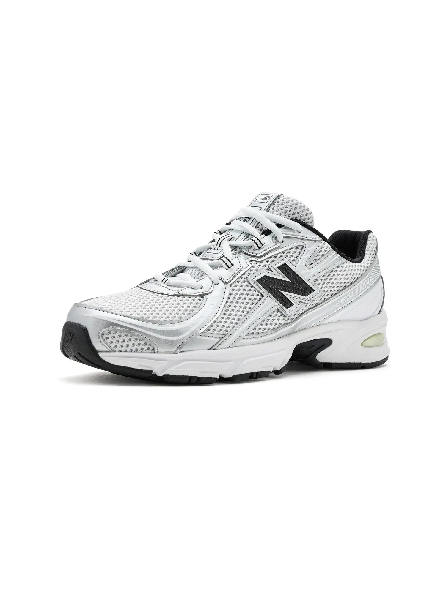 Кроссовки 740 New Balance Classics — изображение 1 из 4