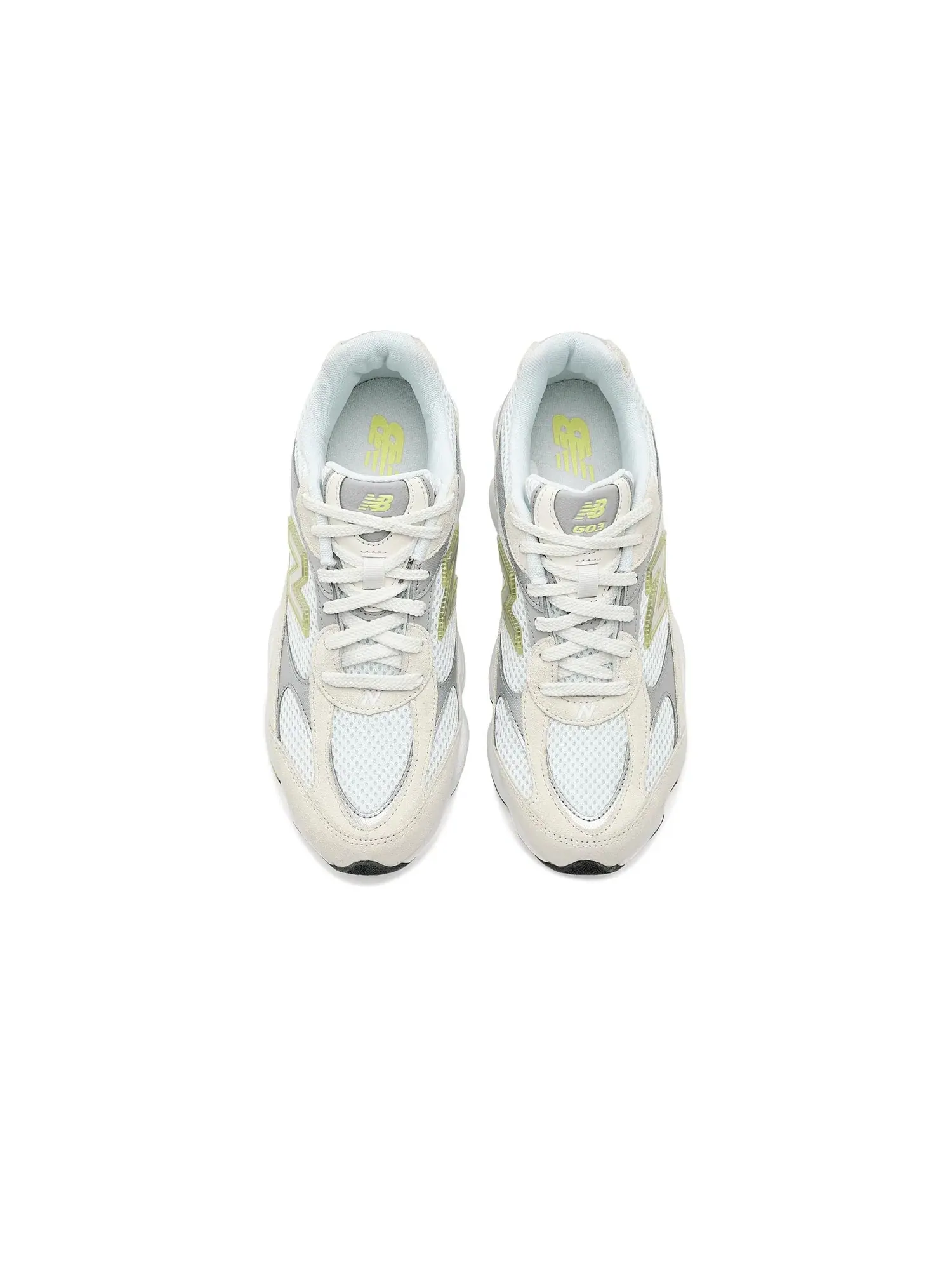 Кроссовки 603 New Balance Classics — изображение 2 из 4, белый