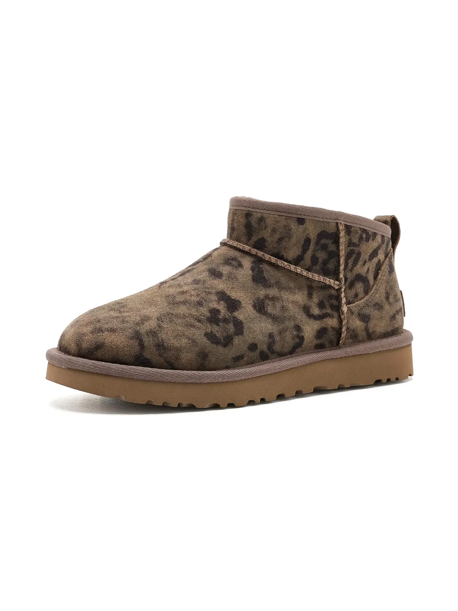 Ботинки Classic Ultra Mini Spotted Ugg — изображение 1 из 4, орех