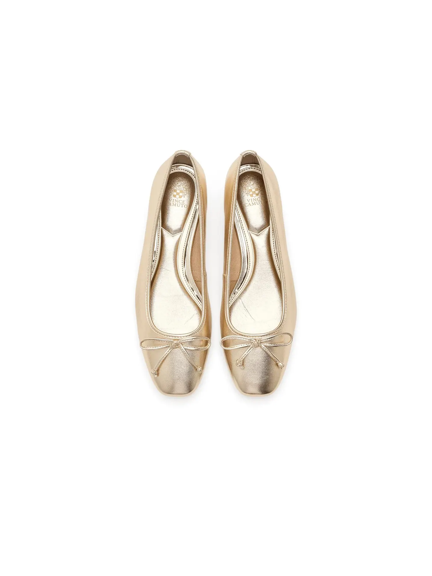 Балетки на каблуке Jenlea Vince Camuto — изображение 2 из 4, золотистый
