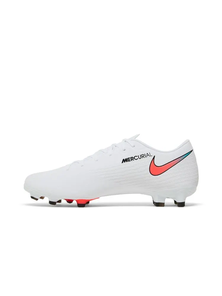 Бутсы Nike Mercurial Vapor 13 Academy MG 'White Flash Crimson' — изображение 4 из 9, белый