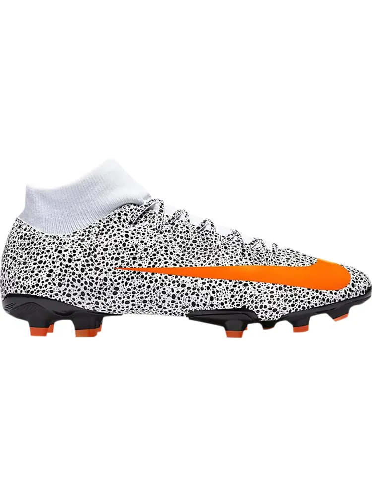 Бутсы Nike CR7 x Mercurial Superfly 7 Academy MG 'Safari' — изображение 1 из 1, белый