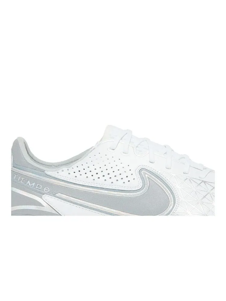 Бутсы Nike Tiempo Legend 9 Elite SE FG 'Focus Pack' — изображение 3 из 9, белый/белый