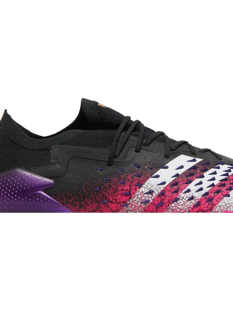 Детские бутсы Adidas Predator Freak.1 FG — изображение 2 из 8, розовый/черный