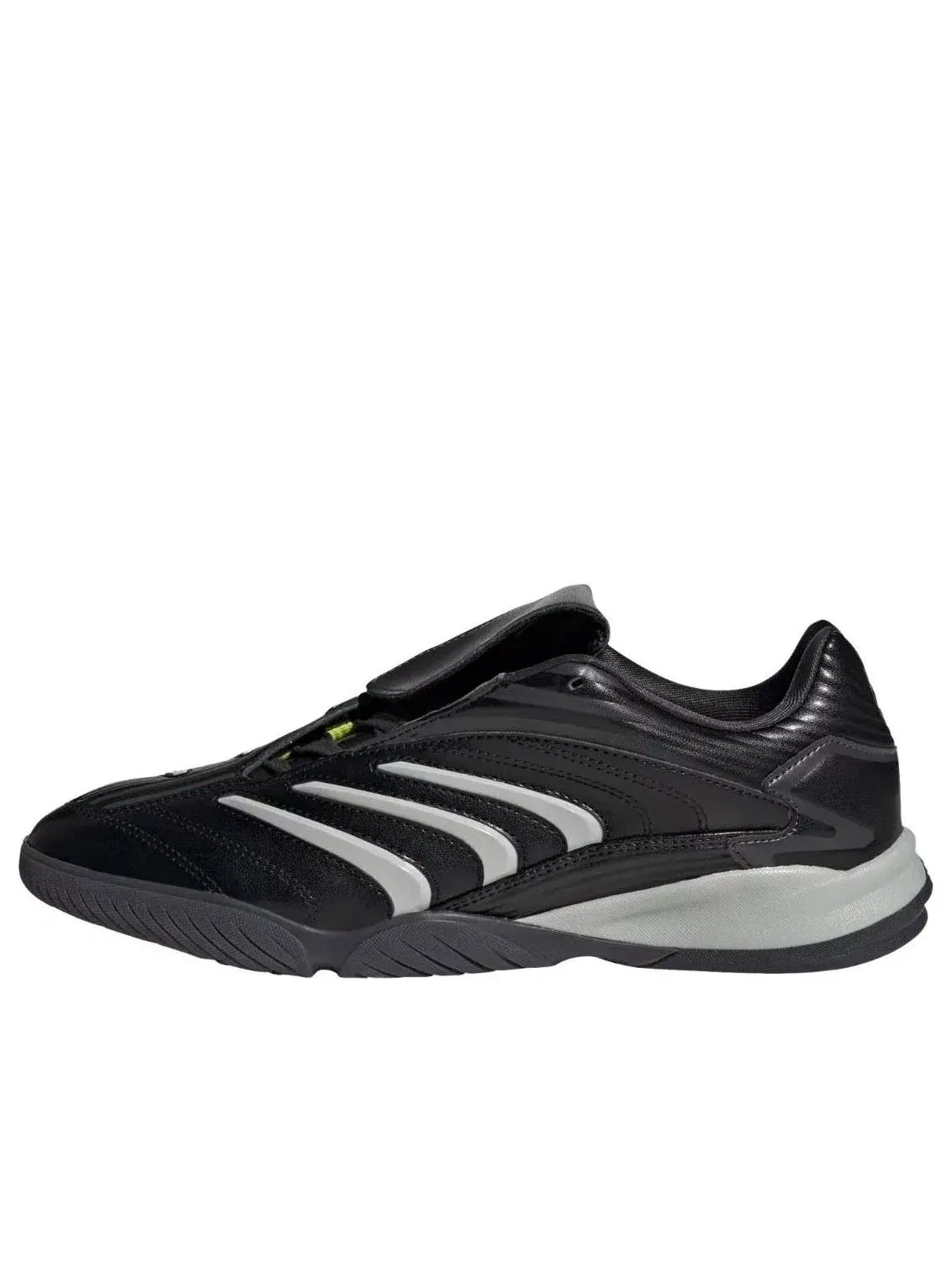 Мужские бутсы для футзала с шнуровкой Predator Sala Adidas — изображение 1 из 5, черный