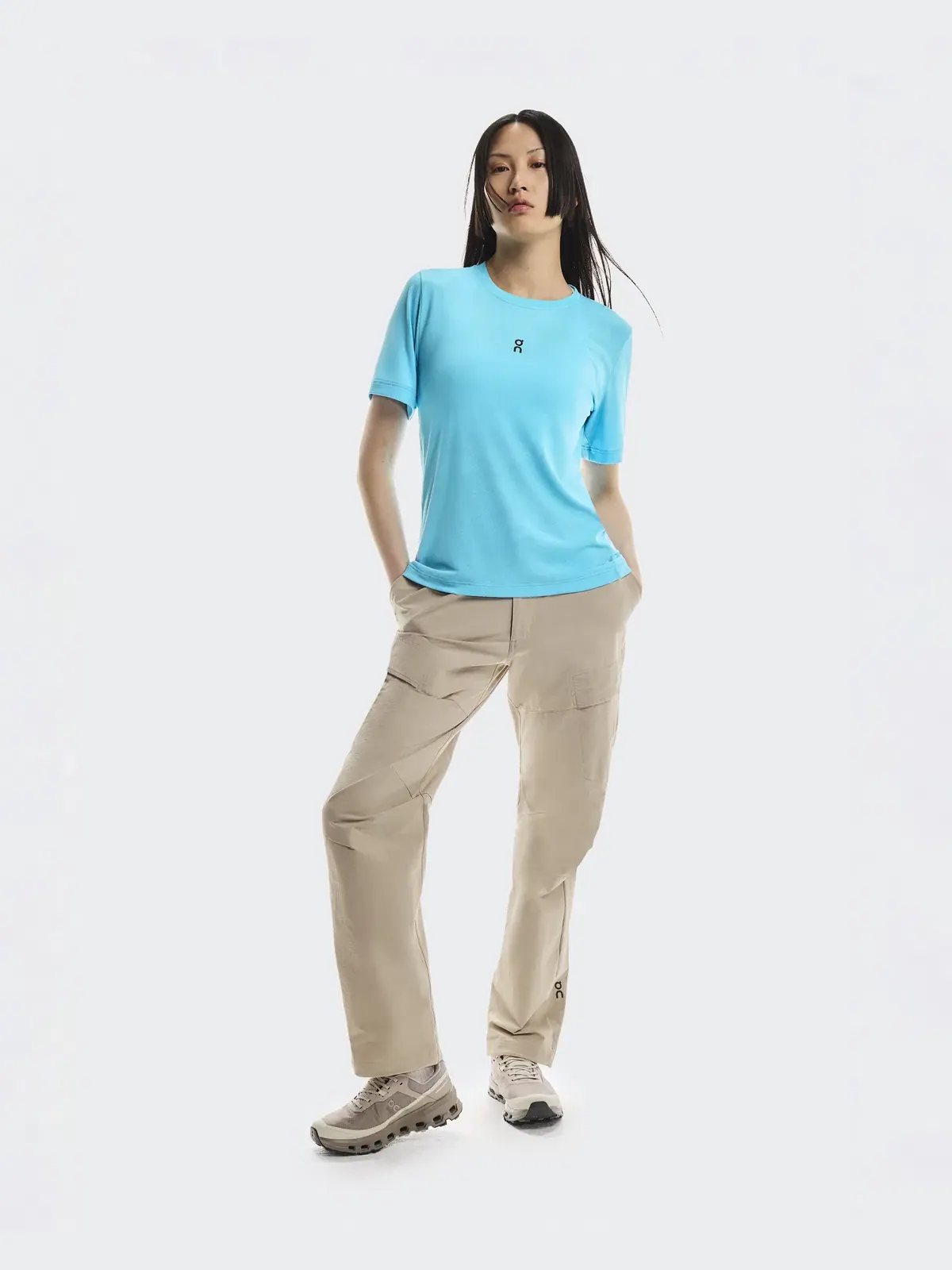 Женские брюки Trek Pants с карго-карманами On Desert — 4