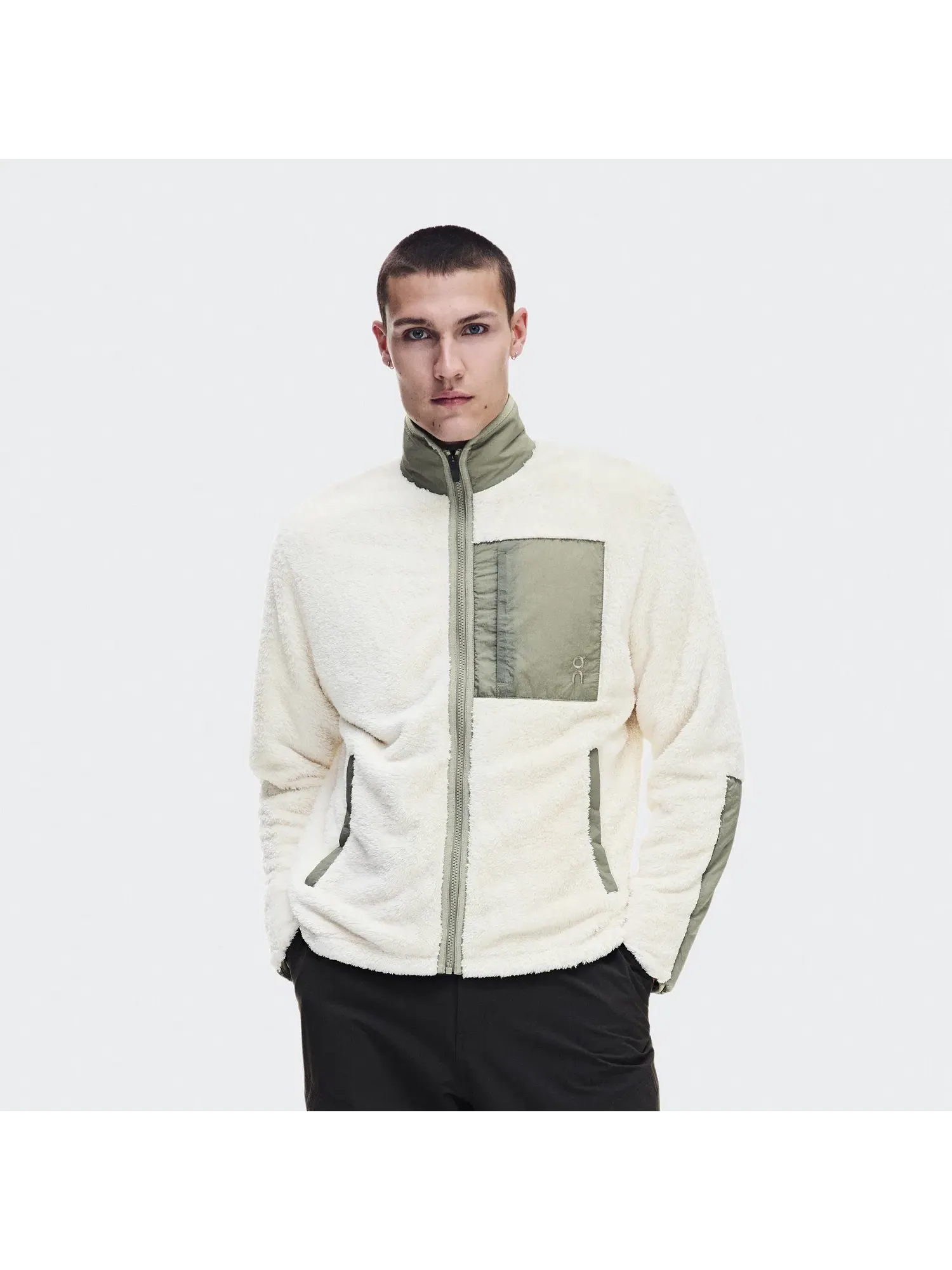 Мужская куртка из флиса утепленная Ascent Fleece Jacket On — 9