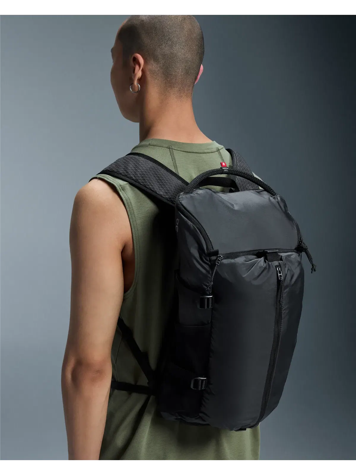 Спортивный рюкзак 18 л сверхлегкий Speed Pack 18L Lite On — изображение 5 из 9, магнетический