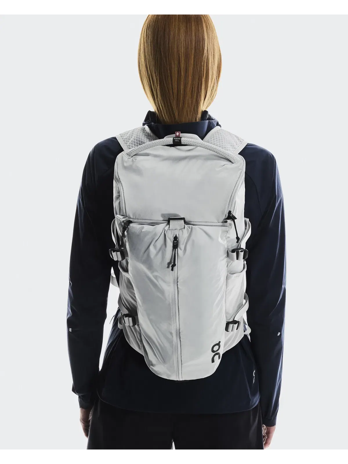 Рюкзак спортивный 18 л с регулируемыми ремнями Speed Pack 18L Lite On — изображение 7 из 10, ледник