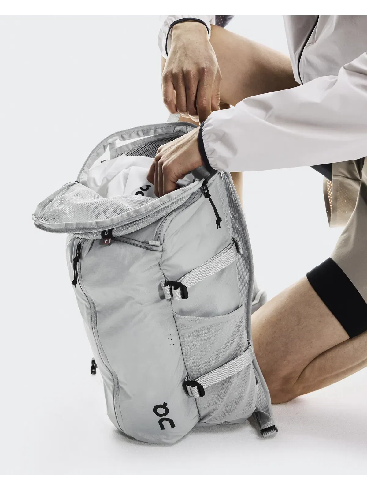 Рюкзак спортивный 18 л с регулируемыми ремнями Speed Pack 18L Lite On — изображение 9 из 10, ледник
