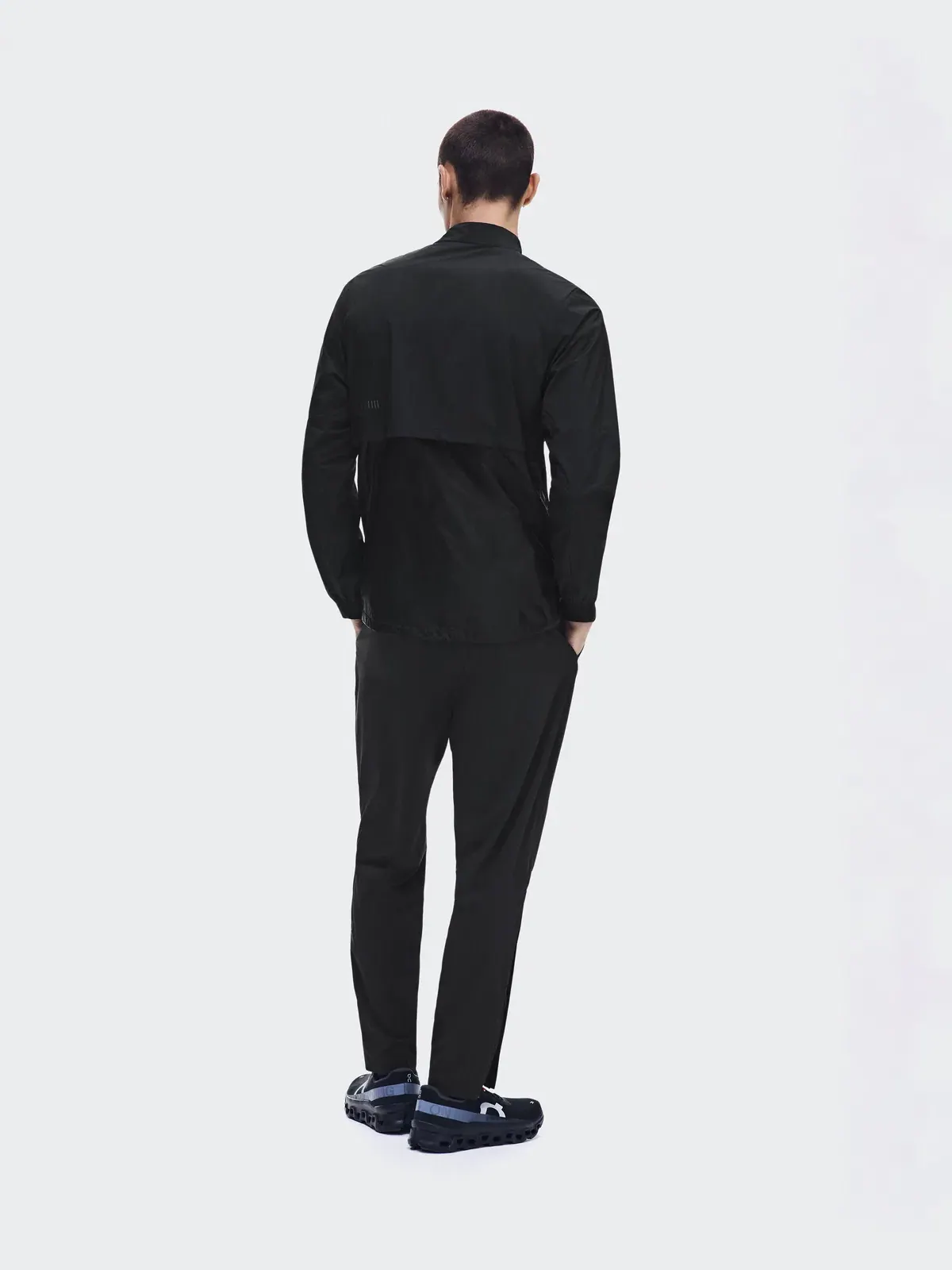 Мужские беговые штаны ветрозащитные Weather Pants On — 4