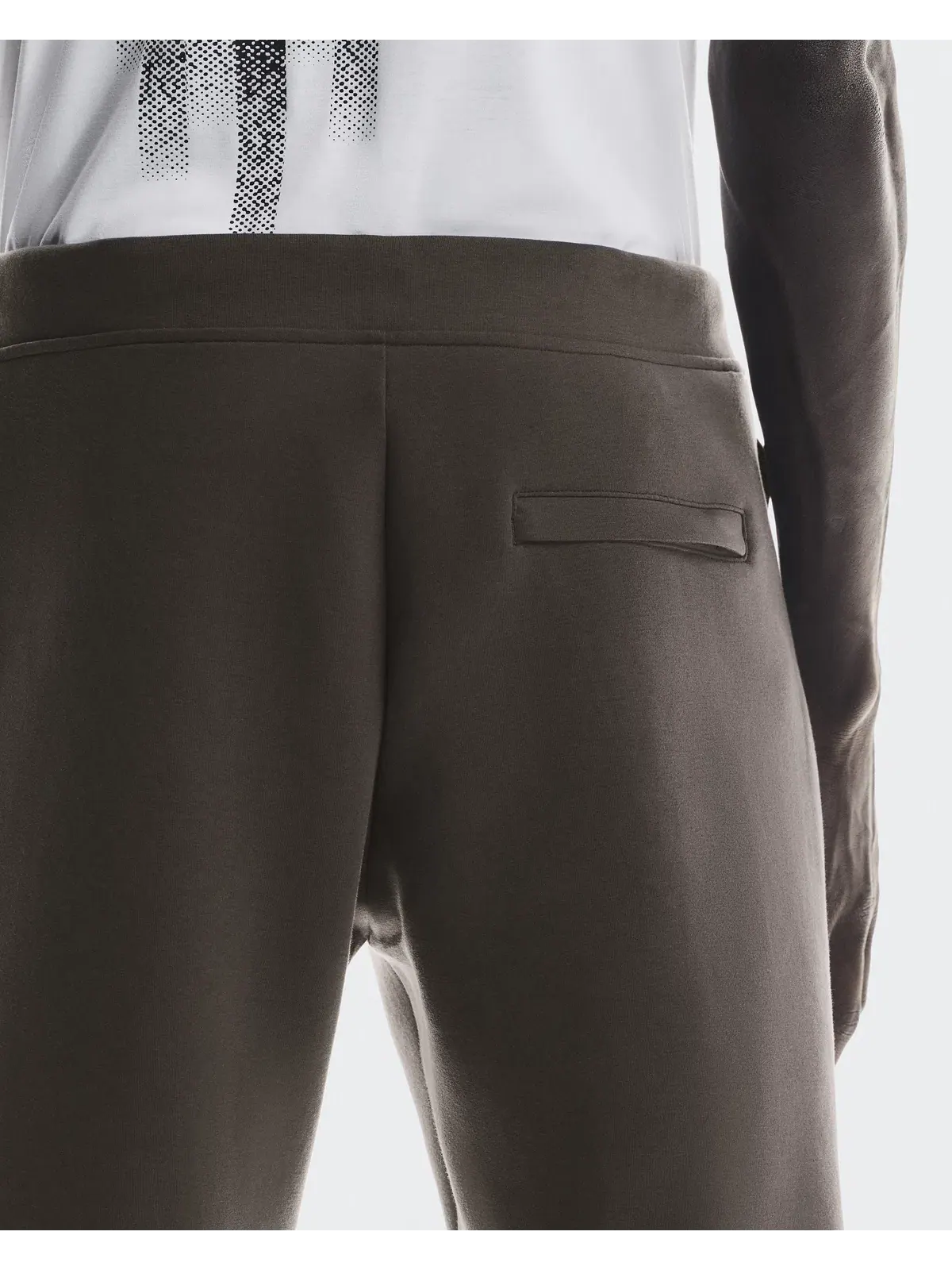 Мужские спортивные брюки с эластичным поясом Focus Tech Sweatpants On — 6