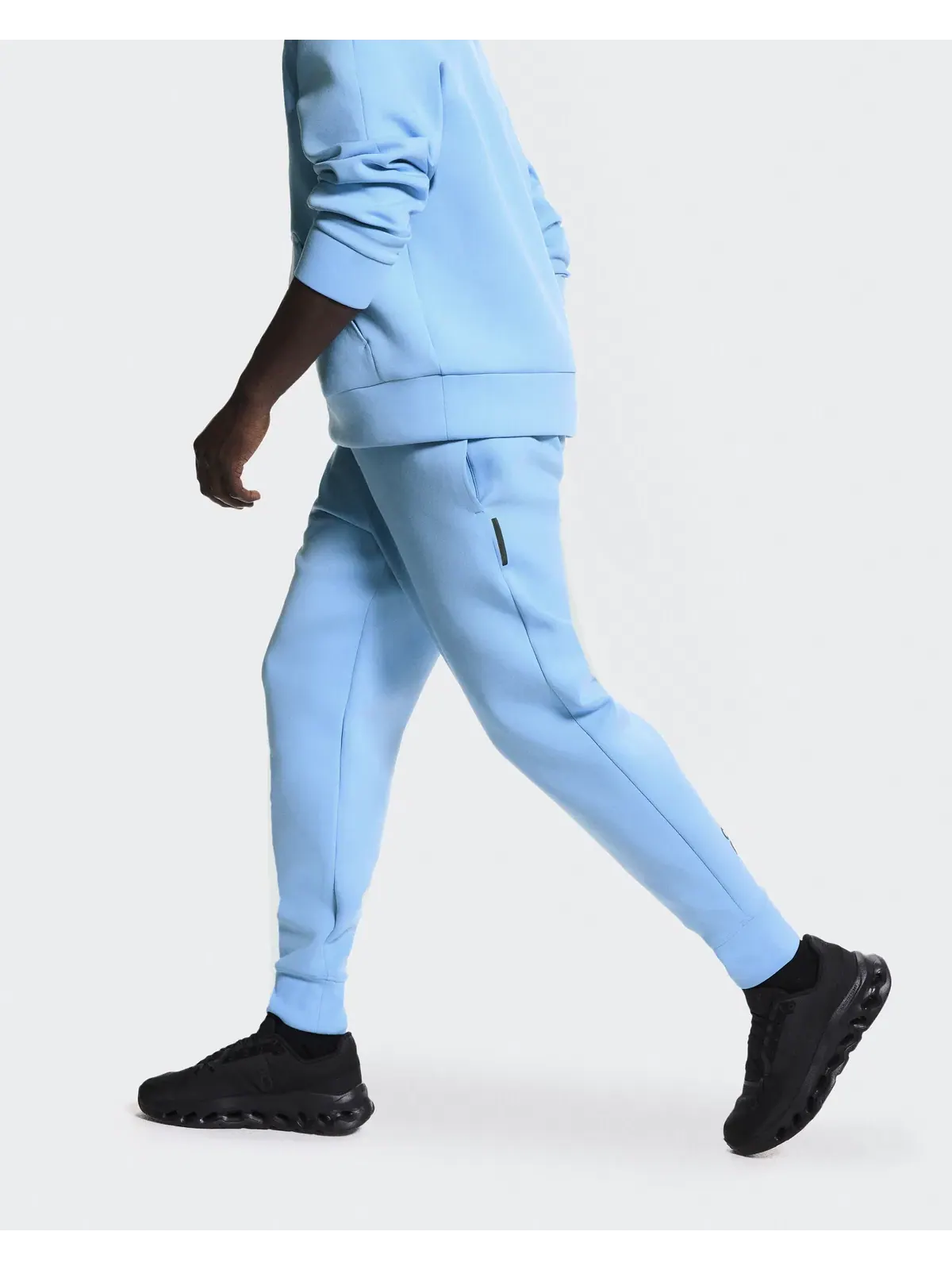 Мужские спортивные брюки с технологичным карманом Focus Tech Sweatpants On, Gourami — 4