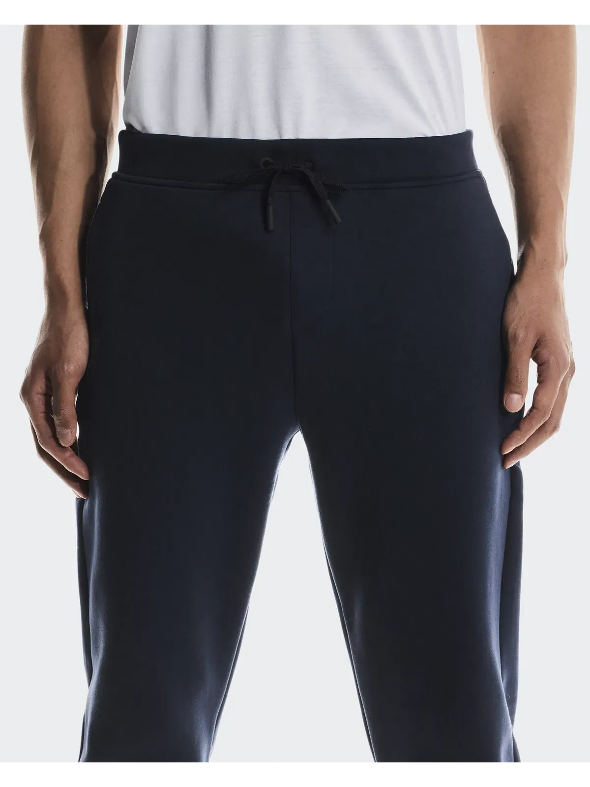 Мужские брюки-джоггеры с технологичным карманом Focus Tech Sweatpants On — 5