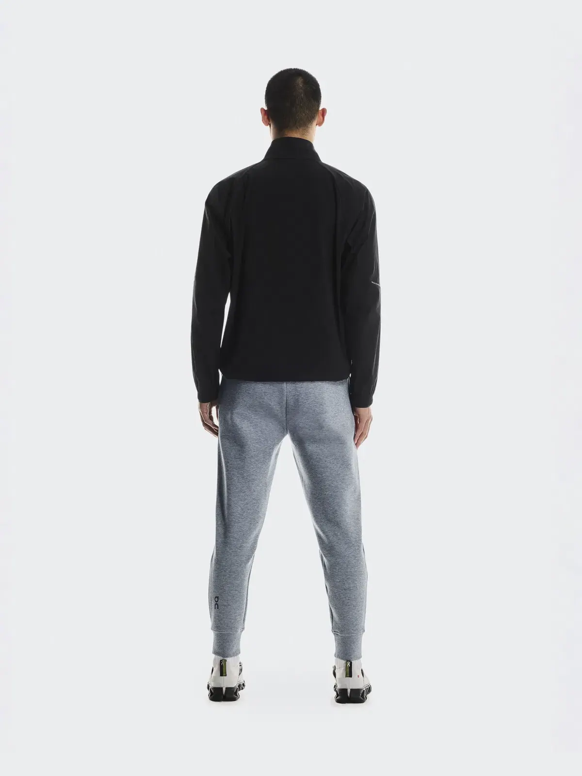 Мужские брюки-джоггеры с технологичным карманом Focus Tech Sweatpants On — 3