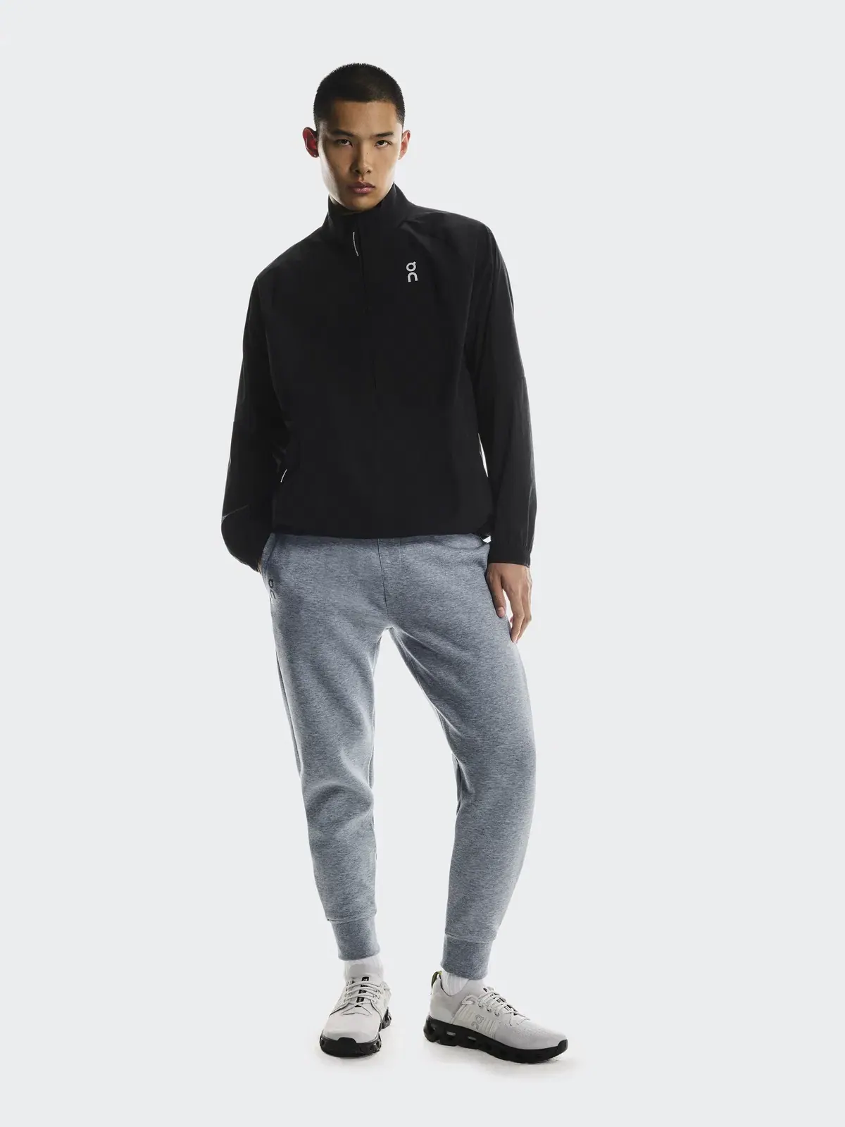 Мужские брюки-джоггеры с технологичным карманом Focus Tech Sweatpants On — 4