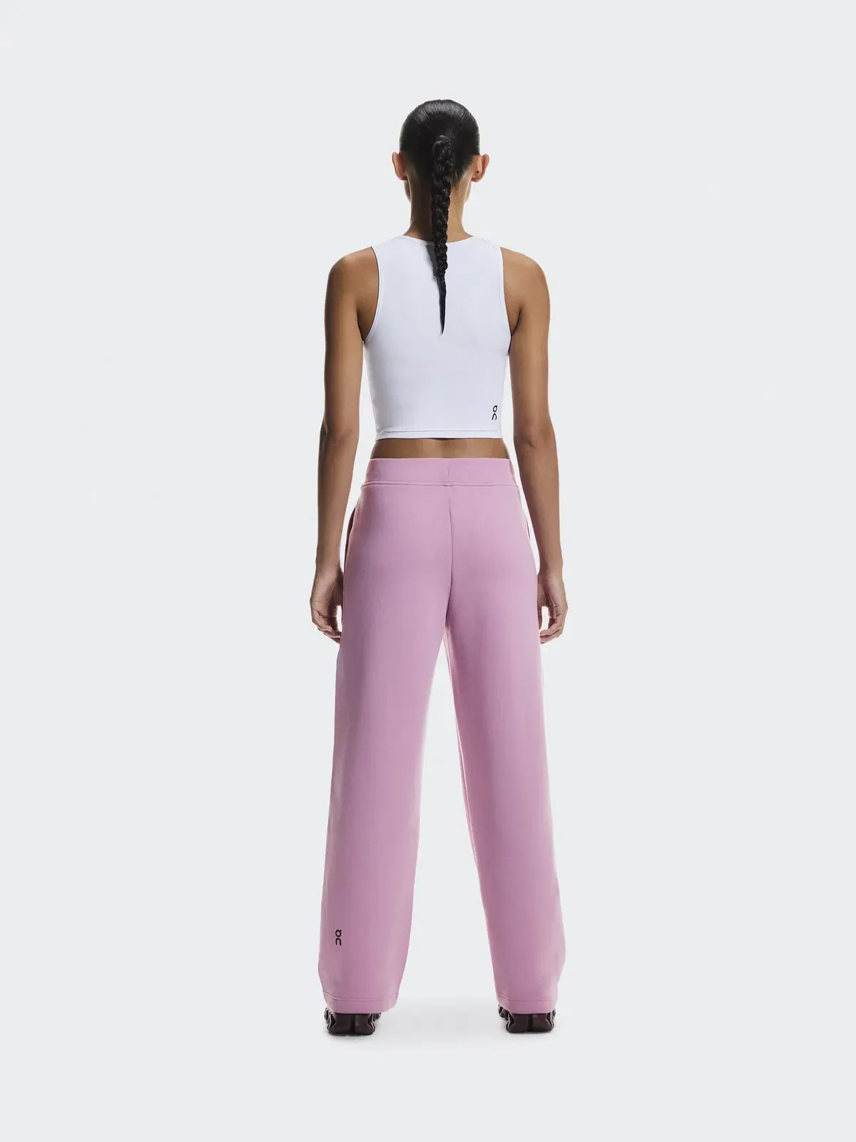 Женские брюки-свитшот с боковым карманом на молнии Focus Tech Sweatpants On, Sakura — 3