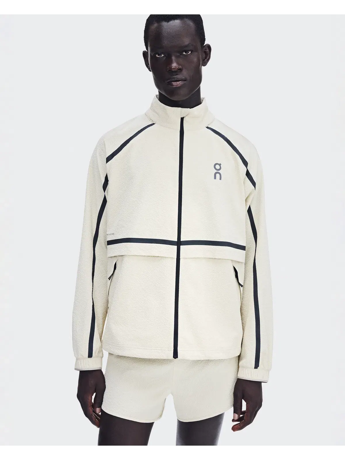 Мужская беговая куртка с ветро- и водонепроницаемой тканью Performance Volt Jacket On, Hare — 2