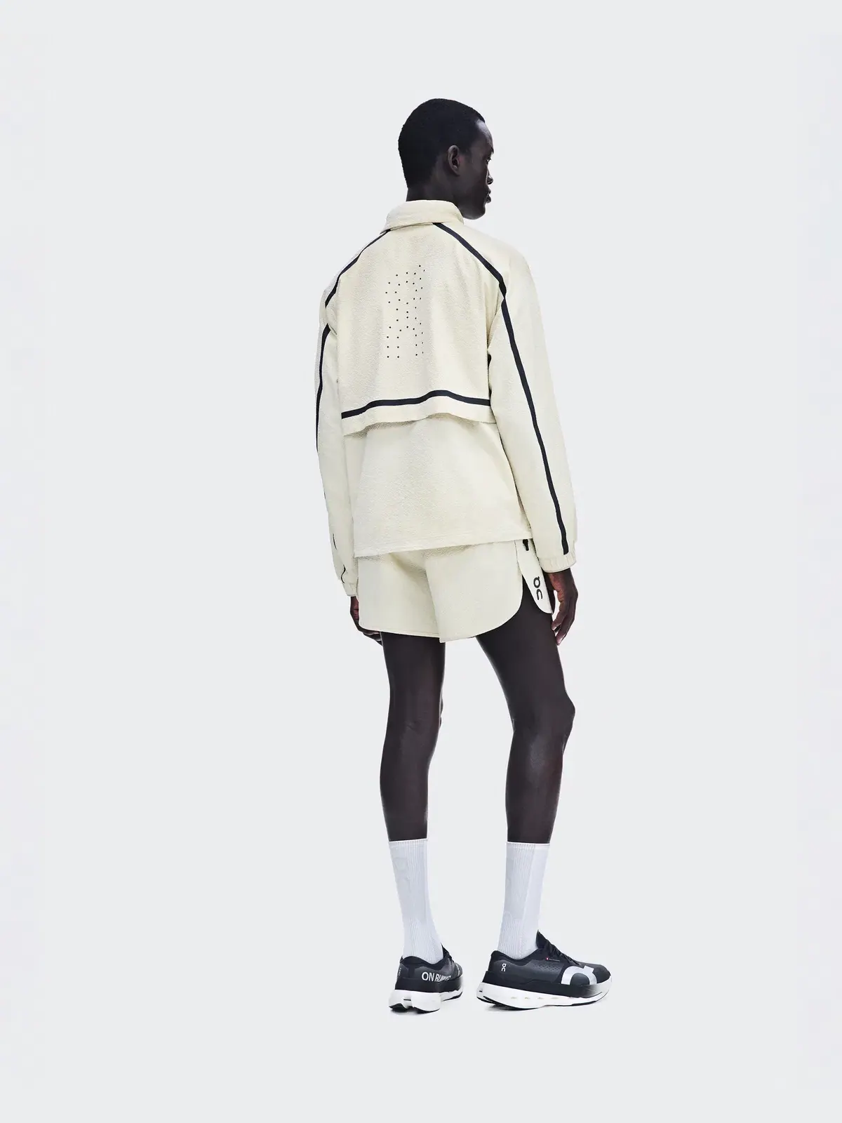 Мужская беговая куртка с ветро- и водонепроницаемой тканью Performance Volt Jacket On, Hare — 3
