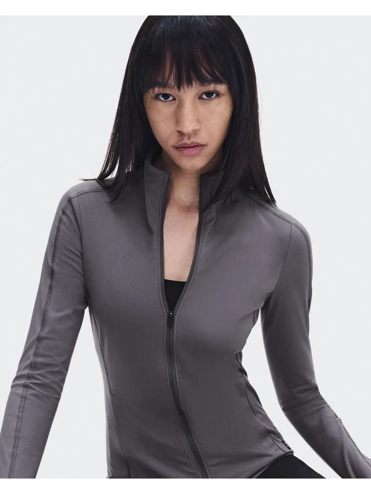 Женская куртка для тренировок с потайной сеткой Studio Jacket On, Ember — 3