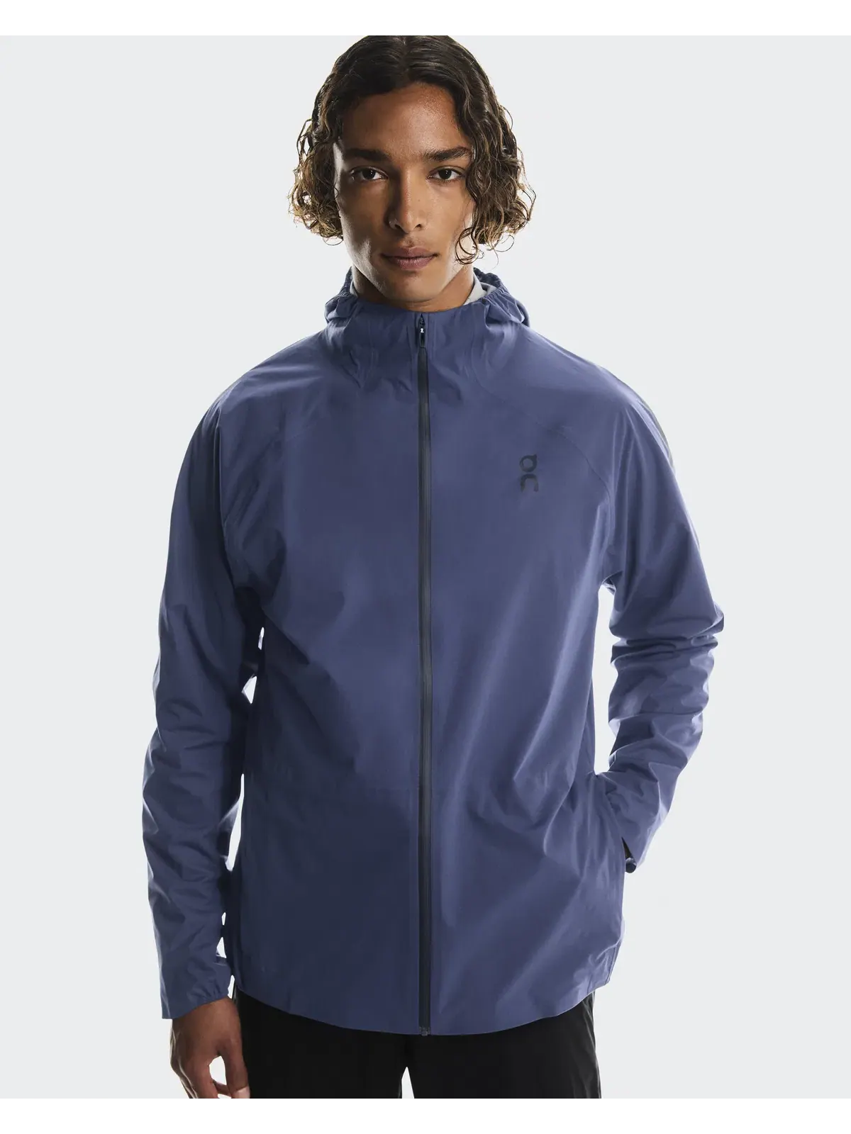 Мужская куртка беговая водостойкая с капюшоном Performance Jacket Waterproof On — 4