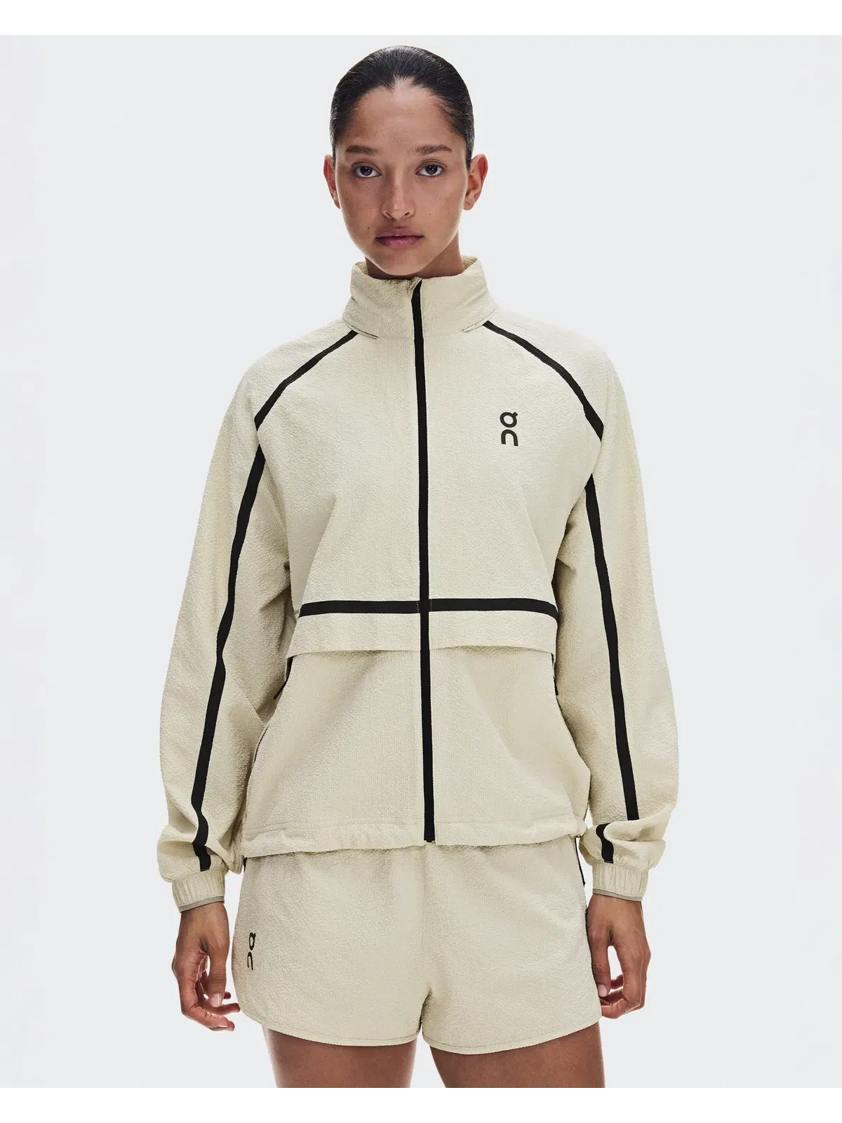 Женская беговая куртка демисезонная с ветрозащитой Performance Volt Jacket On, Hare — 8