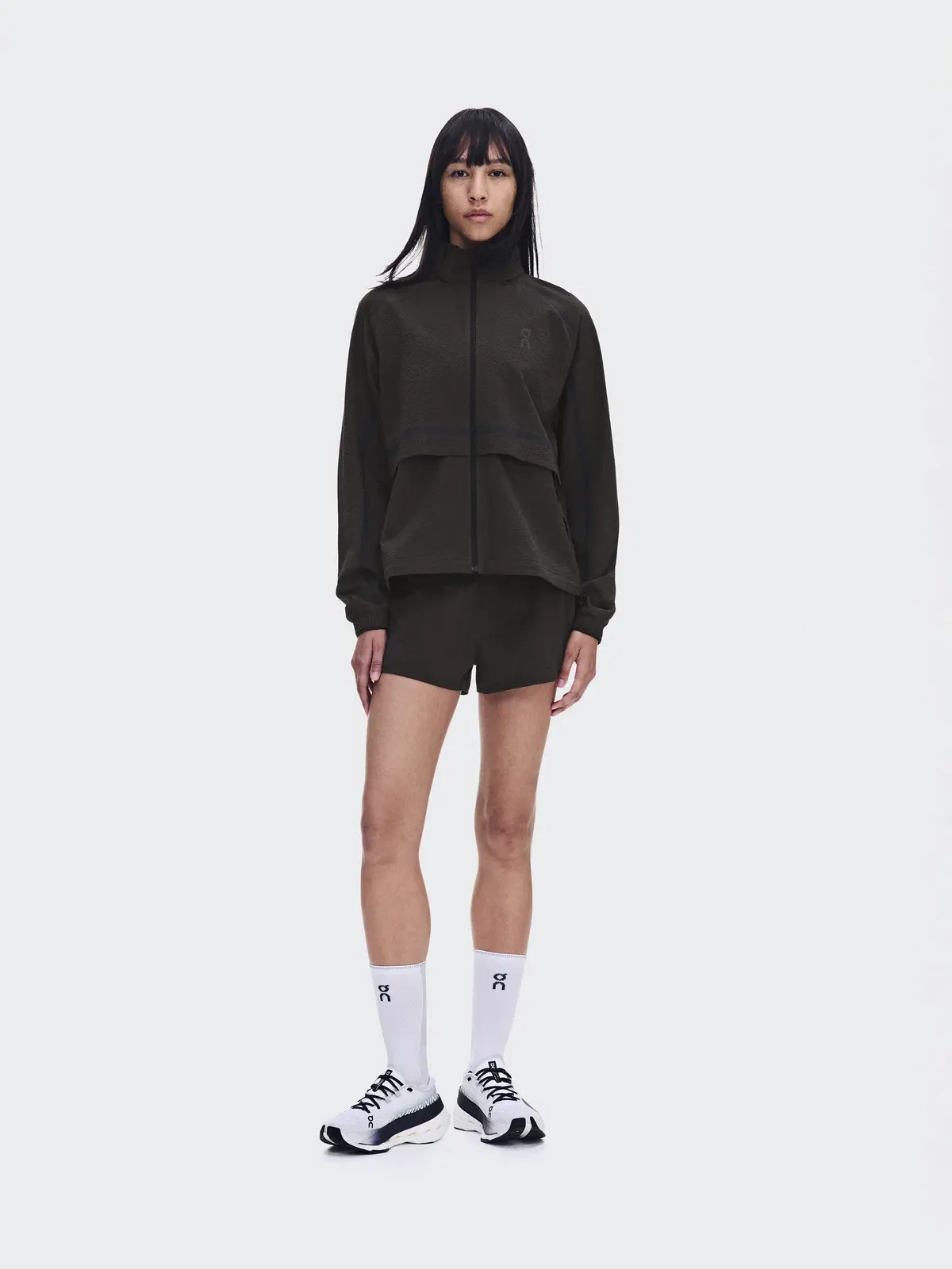 Женская беговая куртка с водоотталкивающей тканью Performance Volt Jacket On — 2