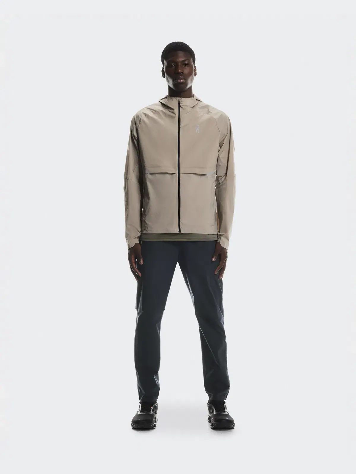 Мужская беговая куртка с водоотталкивающей отделкой Core Jacket On — 2