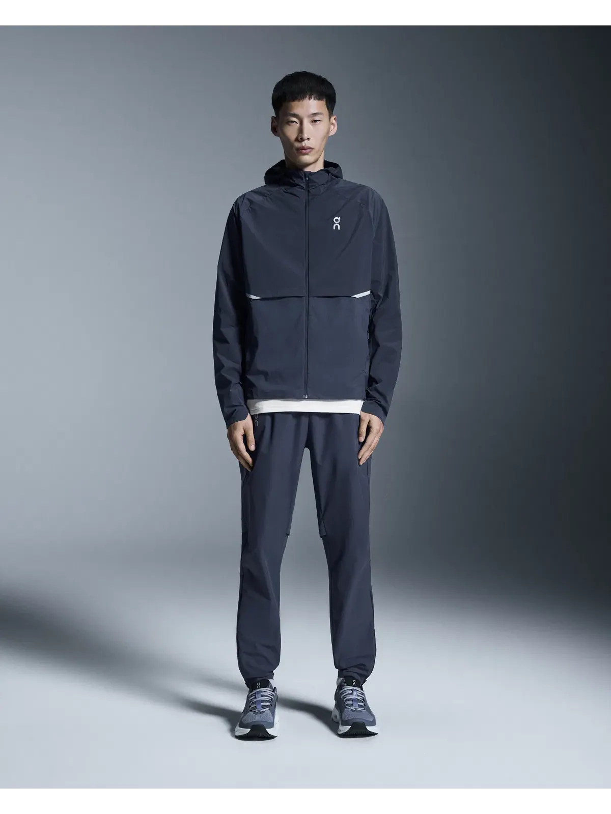 Мужская беговая куртка водоотталкивающая Core Jacket On — 2