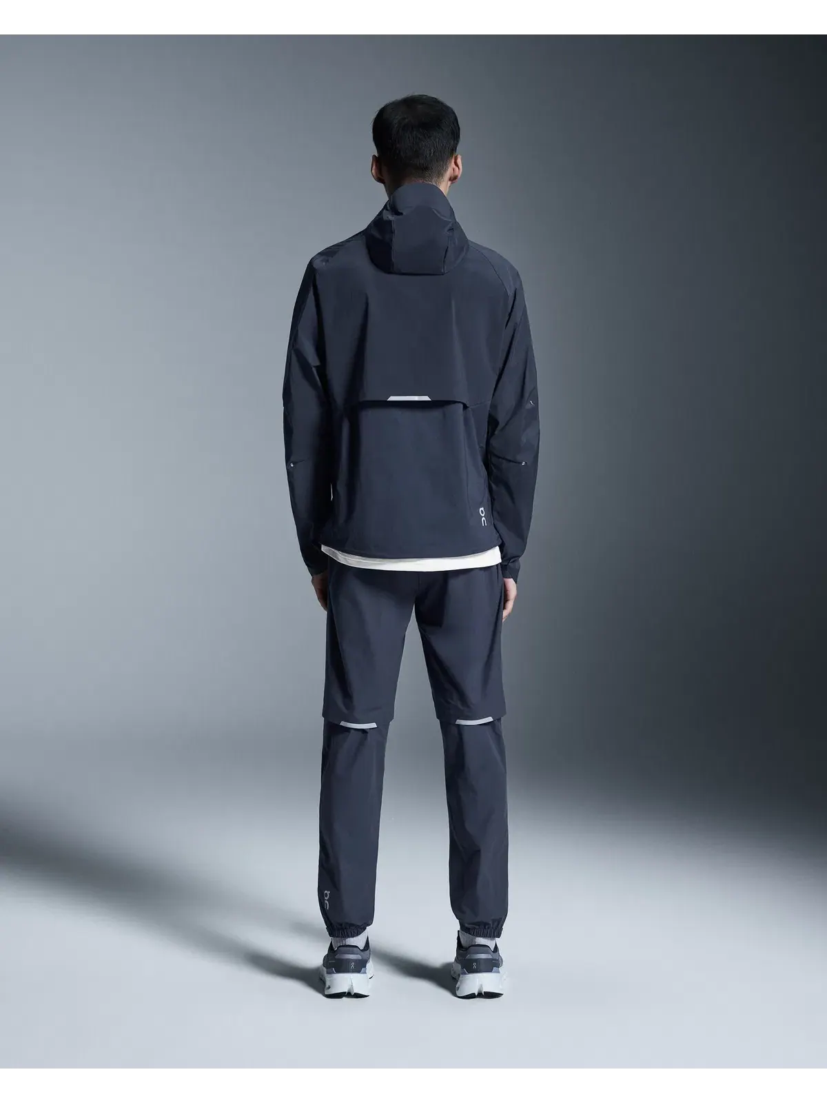 Мужская беговая куртка водоотталкивающая Core Jacket On — 3
