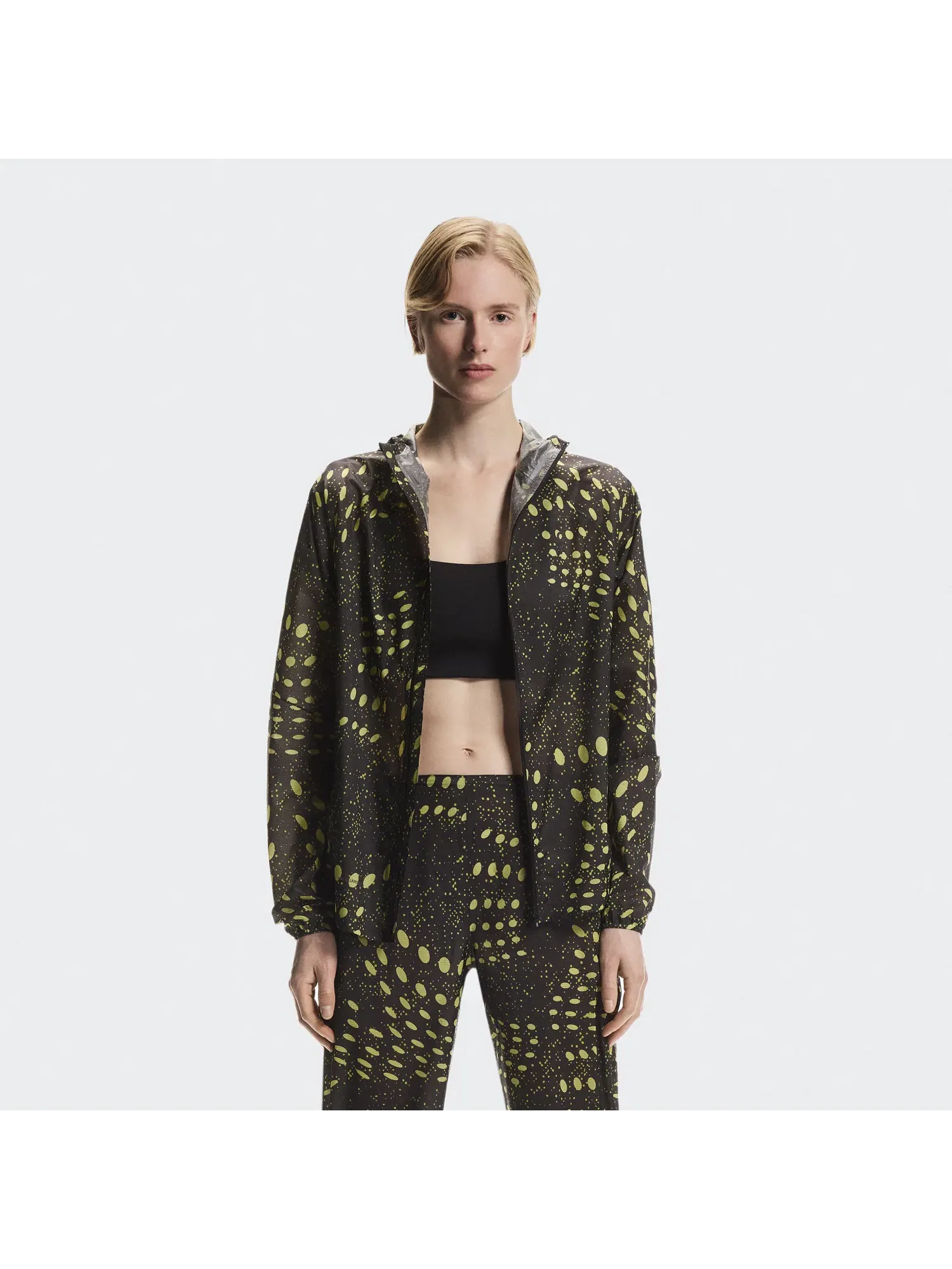 Женская куртка для бега с защитой от дождя Ultra Jacket On, Iron Lime — 10