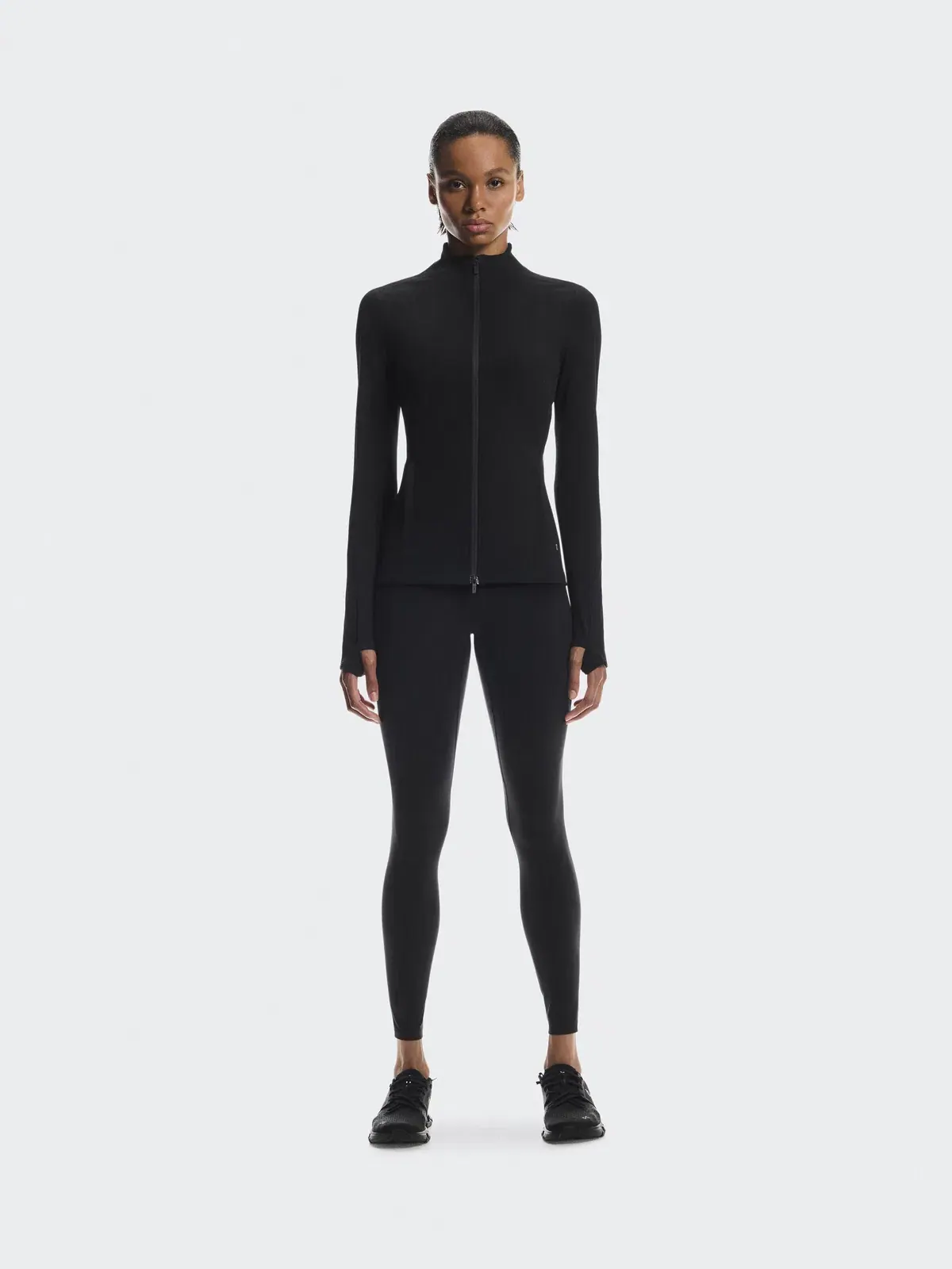 Женская куртка тренировочная с сетчатыми вставками Studio Jacket On — 2