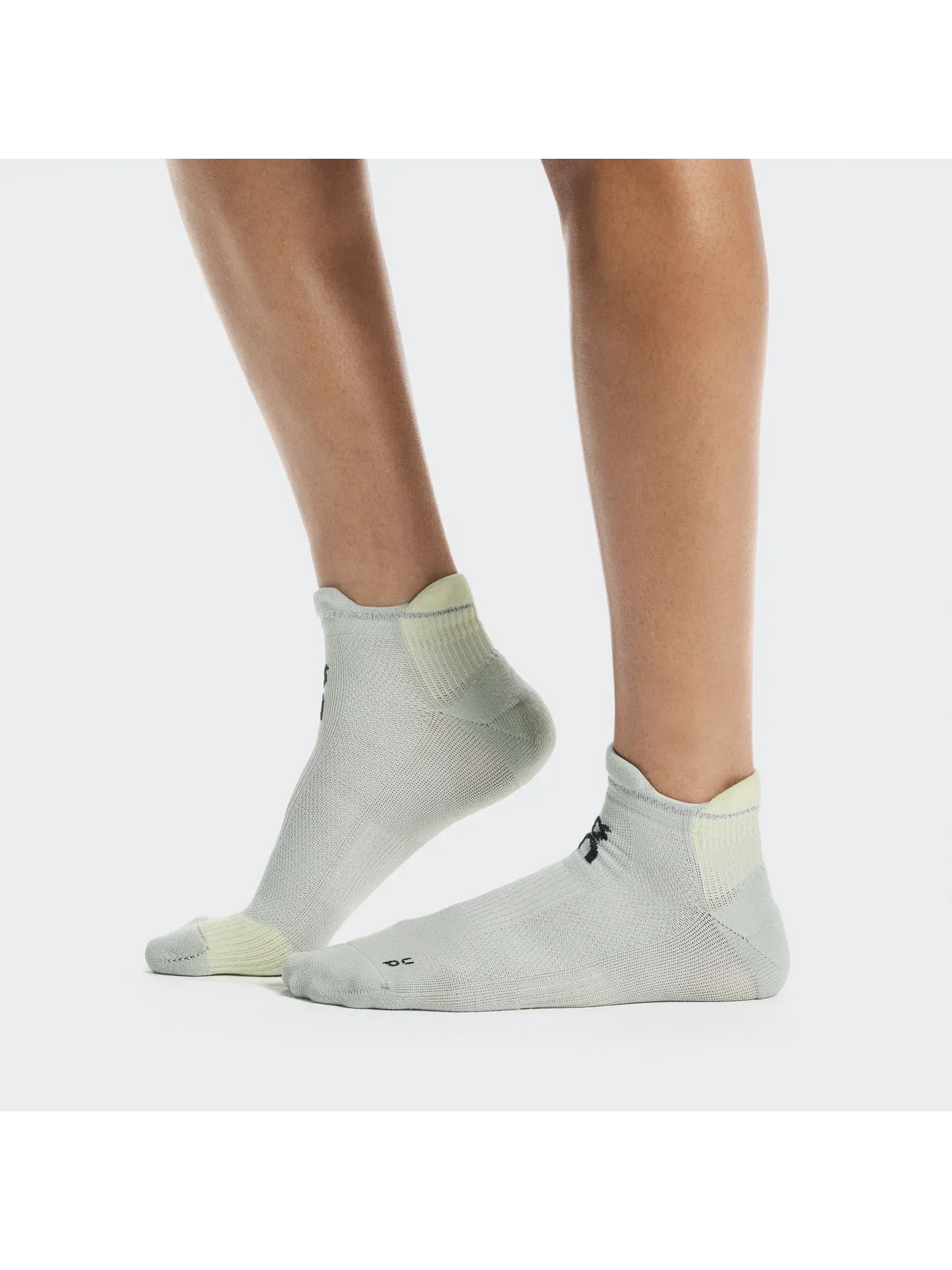 Беговые носки низкие с амортизацией Performance Run Sock Low On, Tin Lemonade — 5