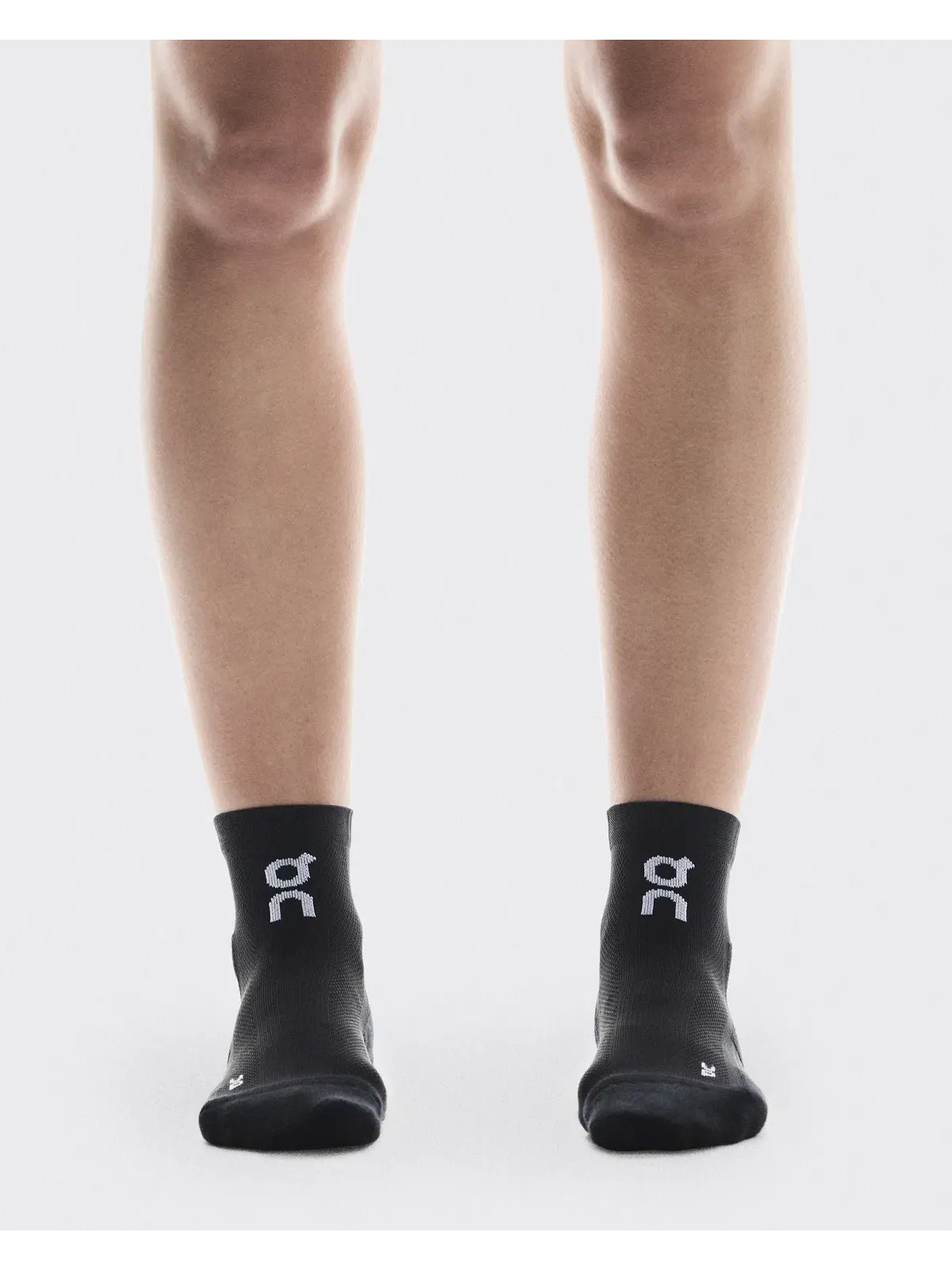 Носки спортивные с усиленной амортизацией Core Run Sock Mid комплект 2 пары On — 2