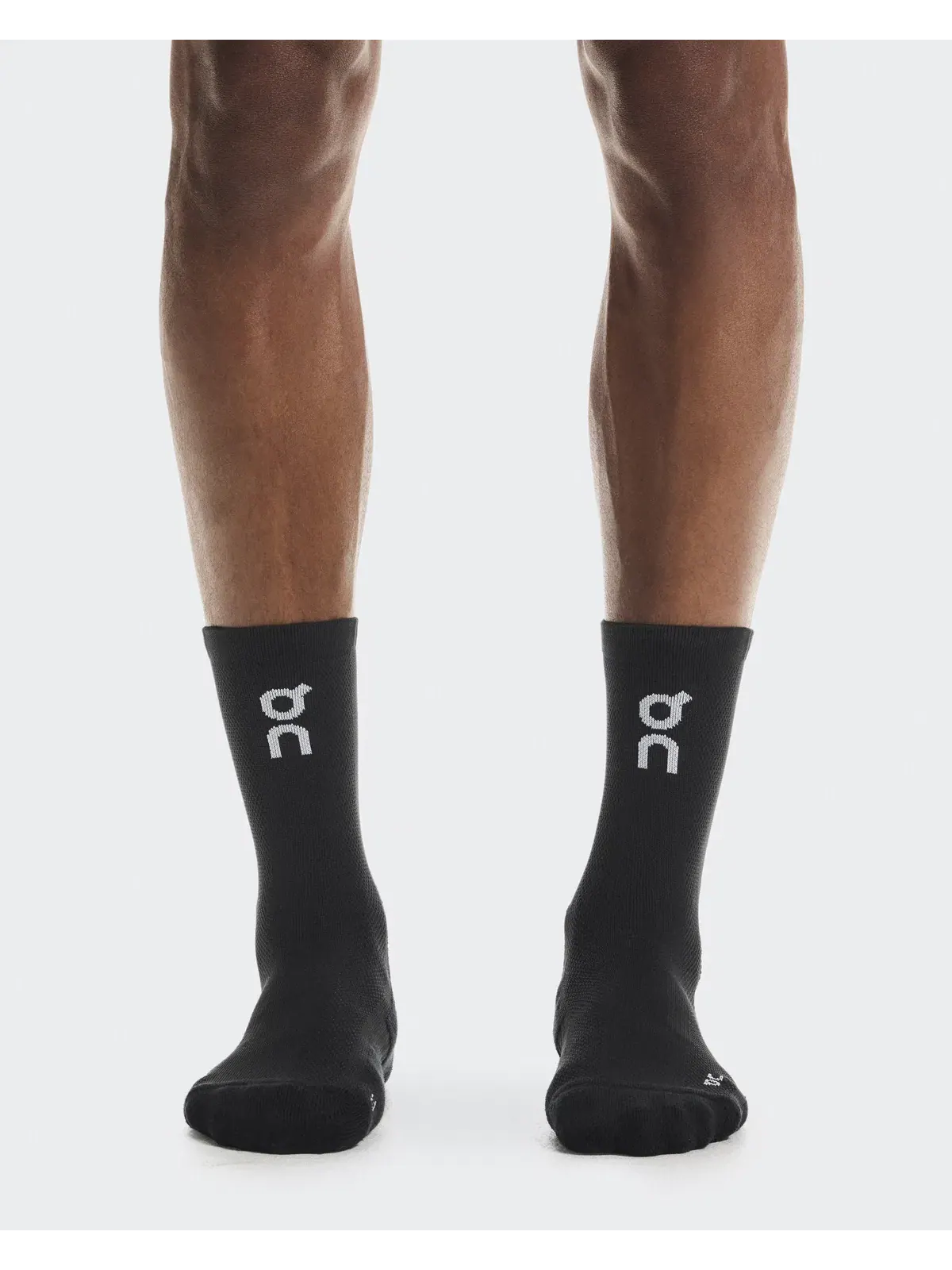 Высокие носки для бега с амортизацией и вентиляцией комплект 2 пары Core Run Sock High On — 2