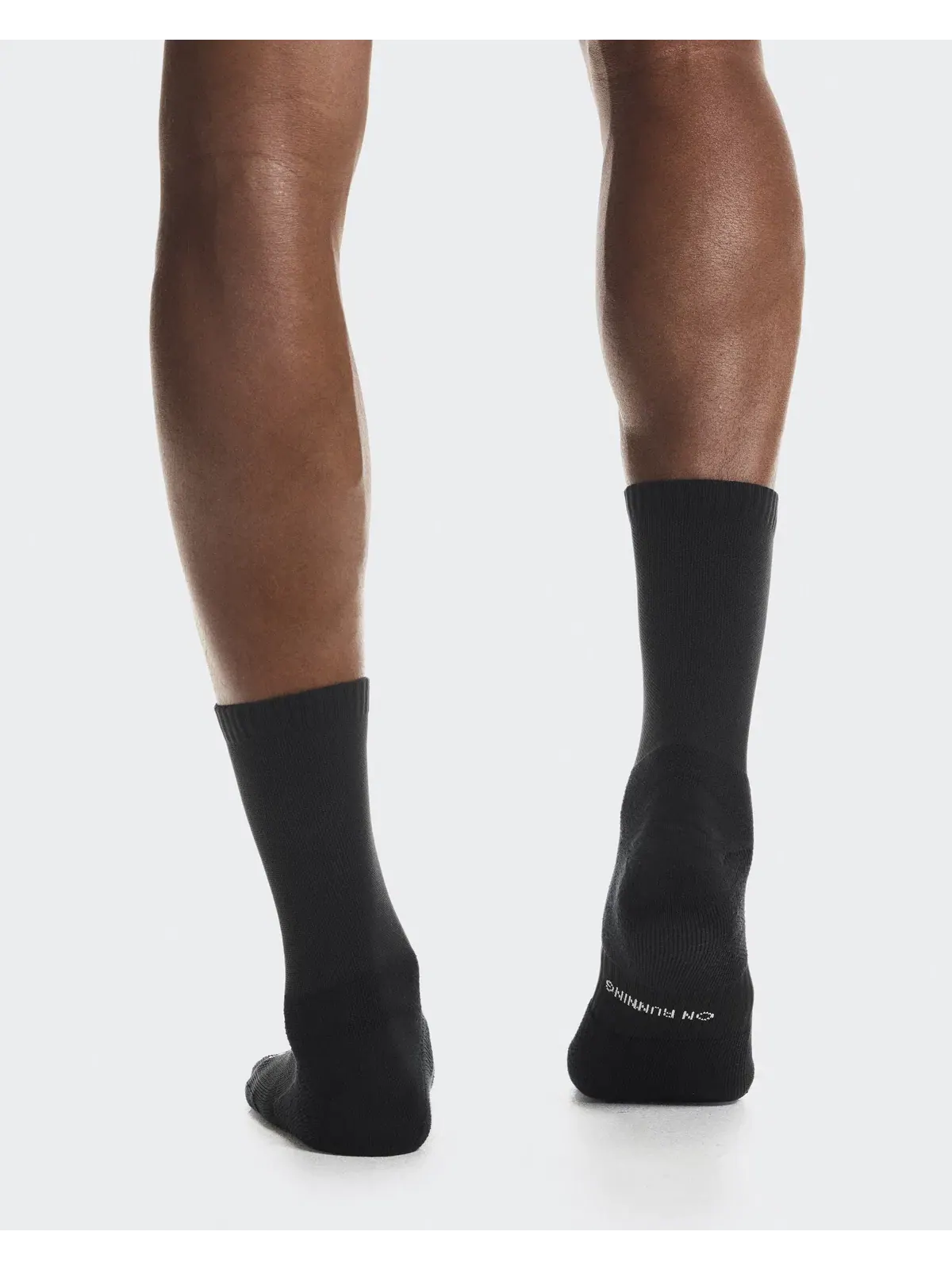 Высокие носки для бега с амортизацией и вентиляцией комплект 2 пары Core Run Sock High On — 4