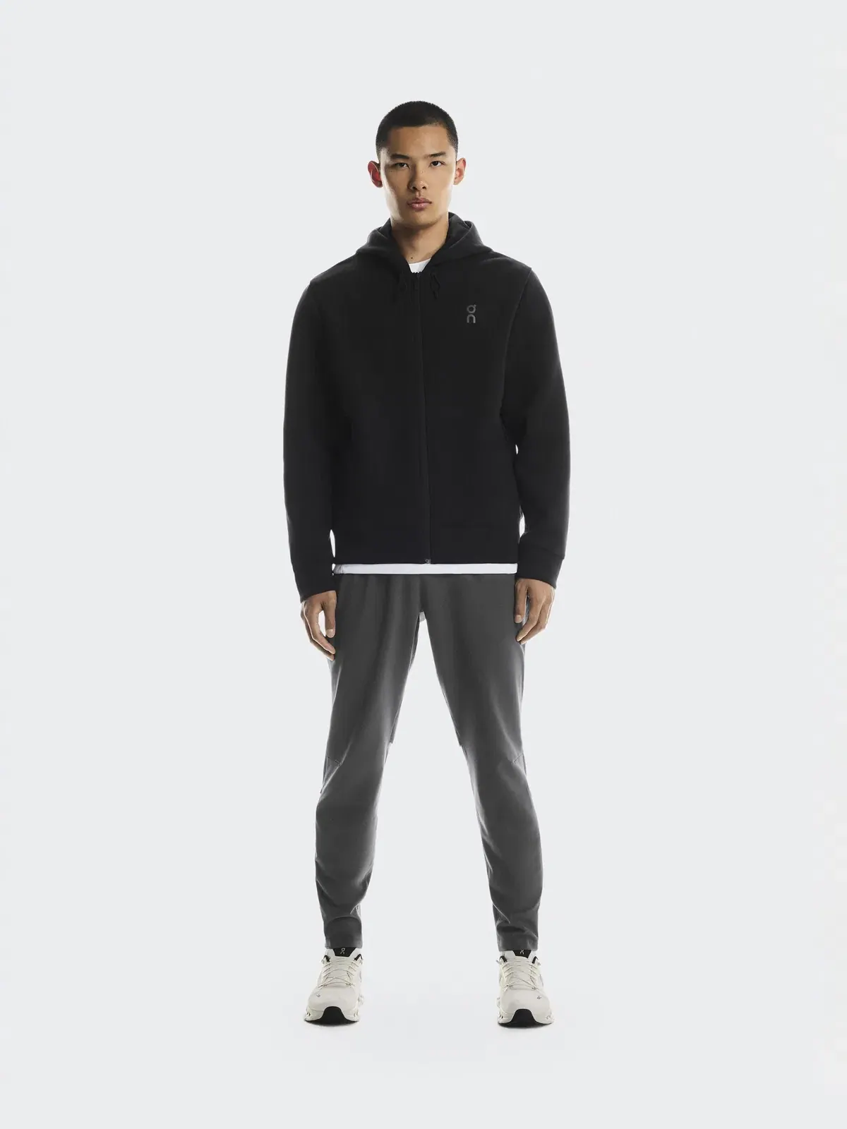 Мужское худи на молнии с карманами Focus Tech Zip Hoodie On — 2