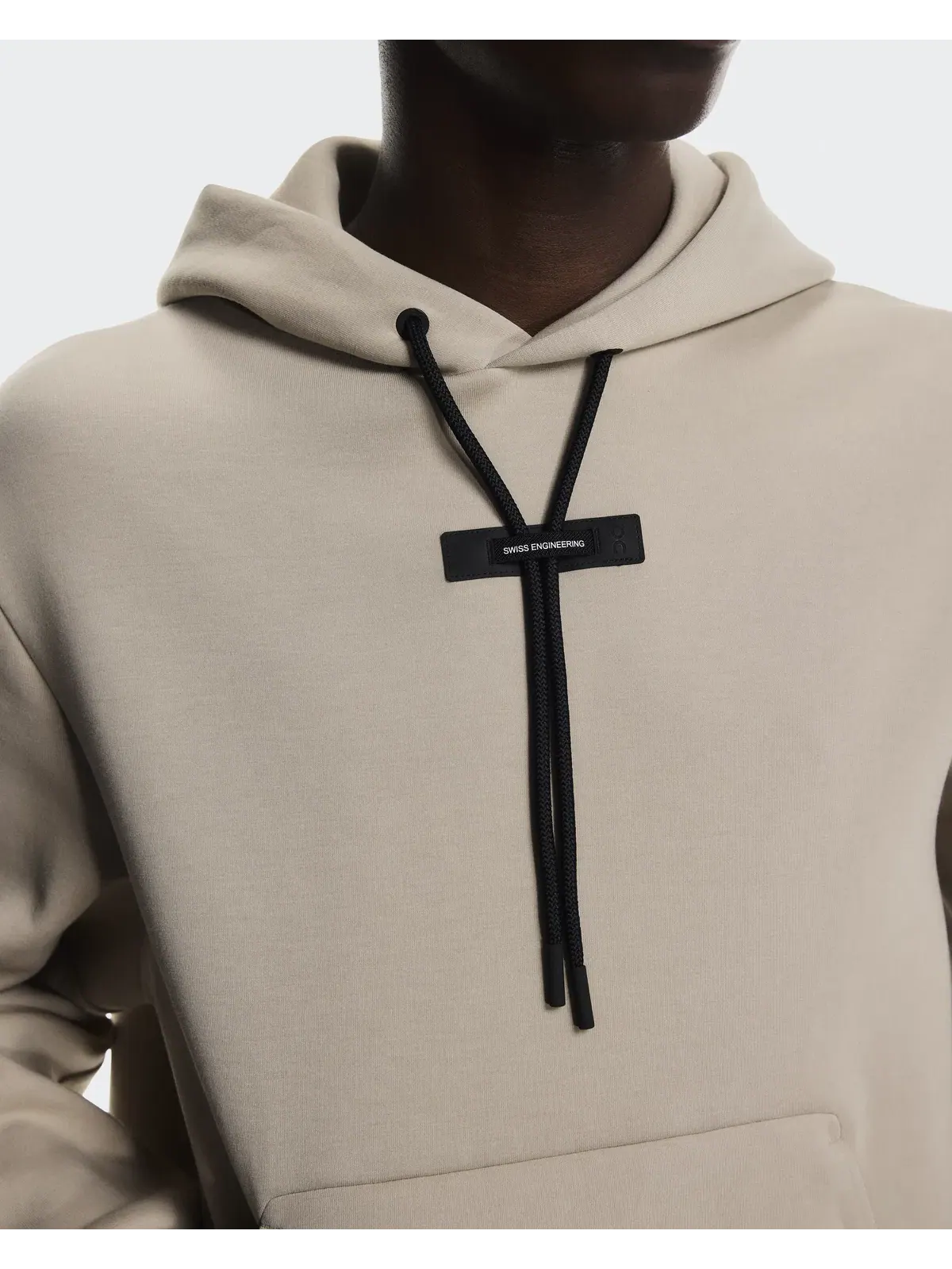 Мужское худи с карманом-кенгуру Focus Tech Hoodie On — 6