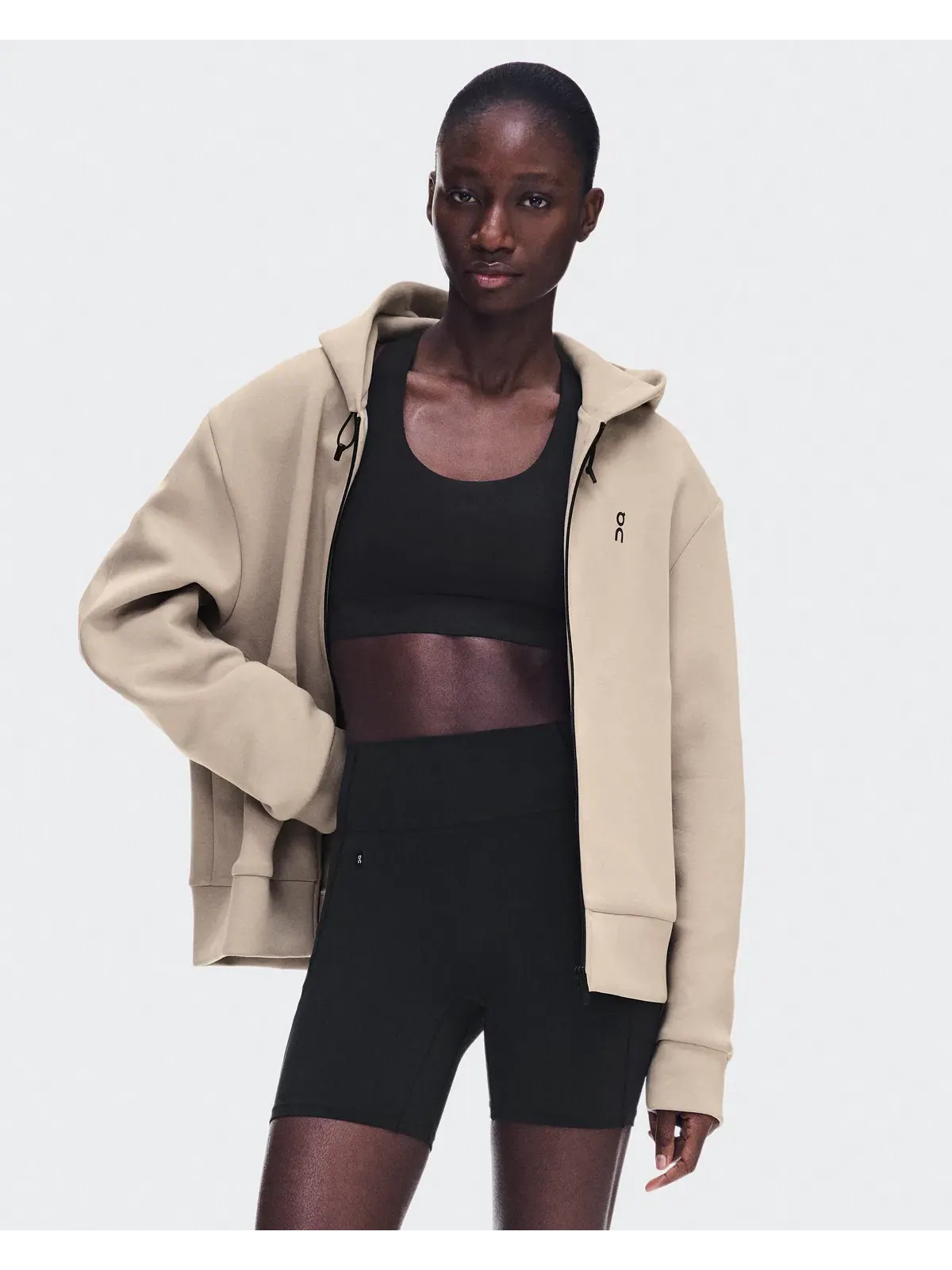Женское худи на молнии с карманами Focus Tech Zip Hoodie On — 5
