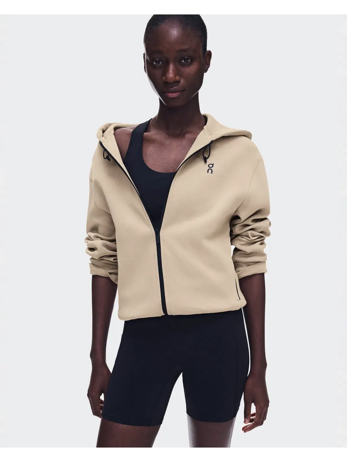 Женское худи на молнии с карманами Focus Tech Zip Hoodie On — 7
