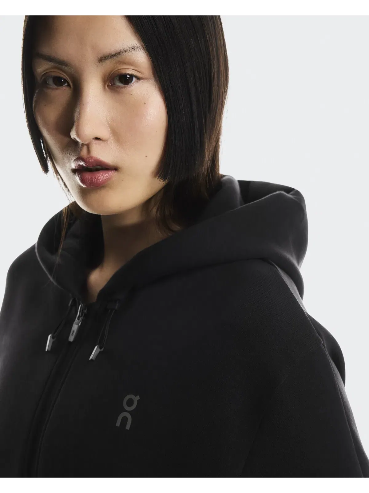Женское худи на молнии с карманами Focus Tech Zip Hoodie On — 5
